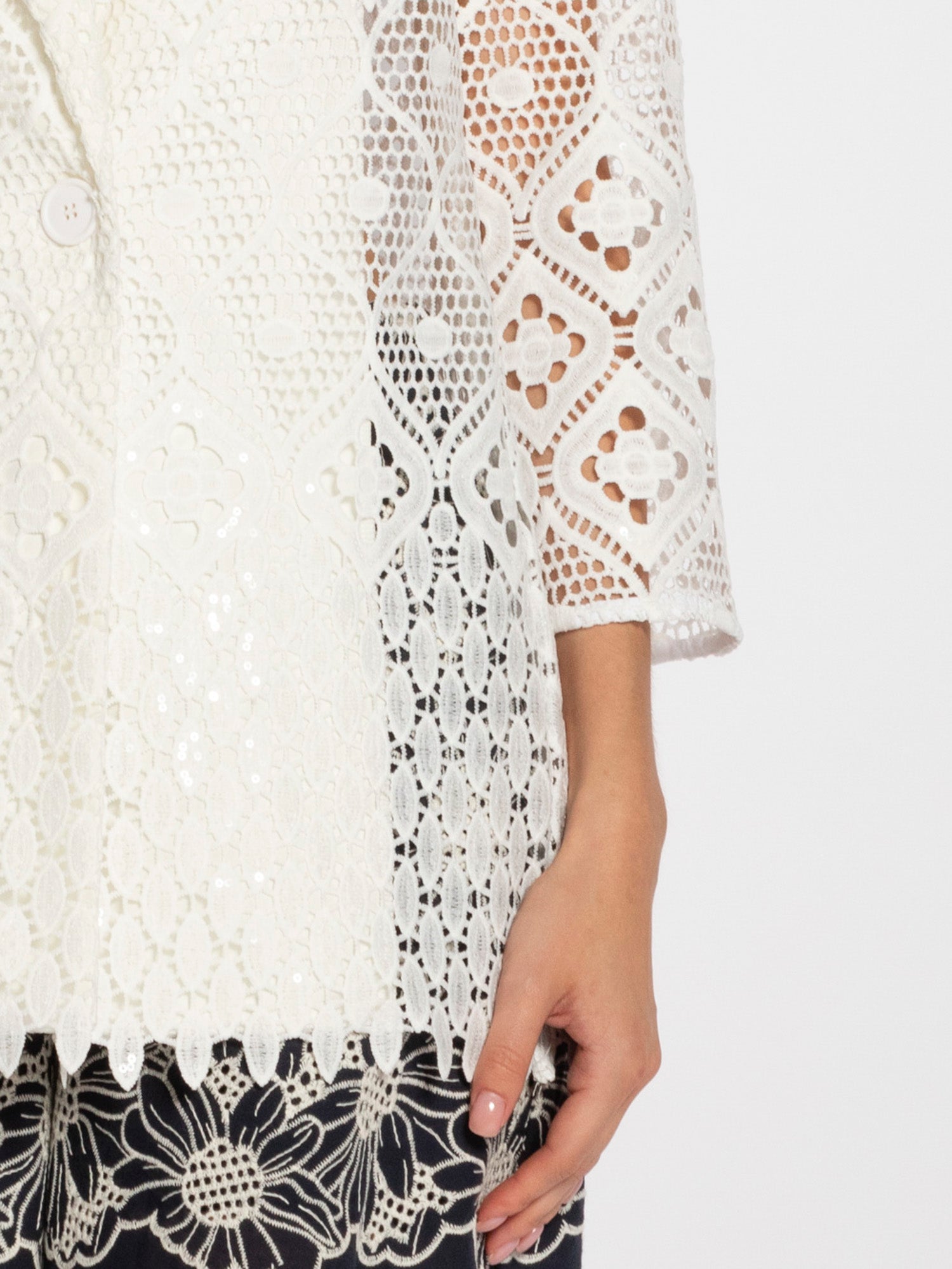 Giacca monopetto in tessuto macrame con paillettes - Compagnia Italiana