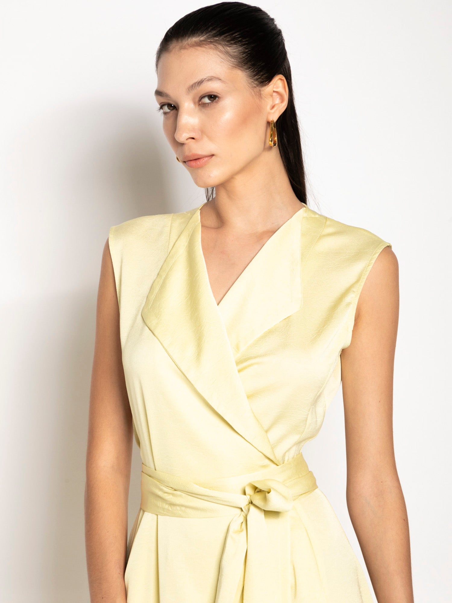 Abito scollo a v incrociato - Compagnia Italiana