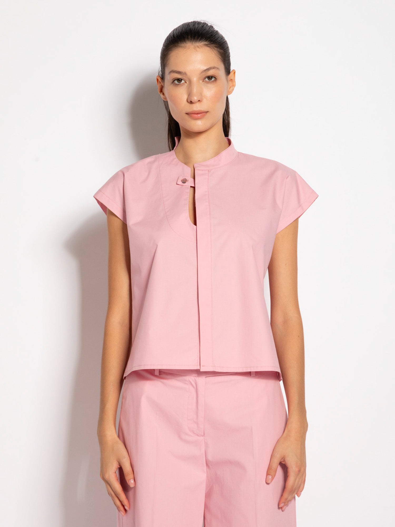 Top in cotone smanicato - Compagnia Italiana