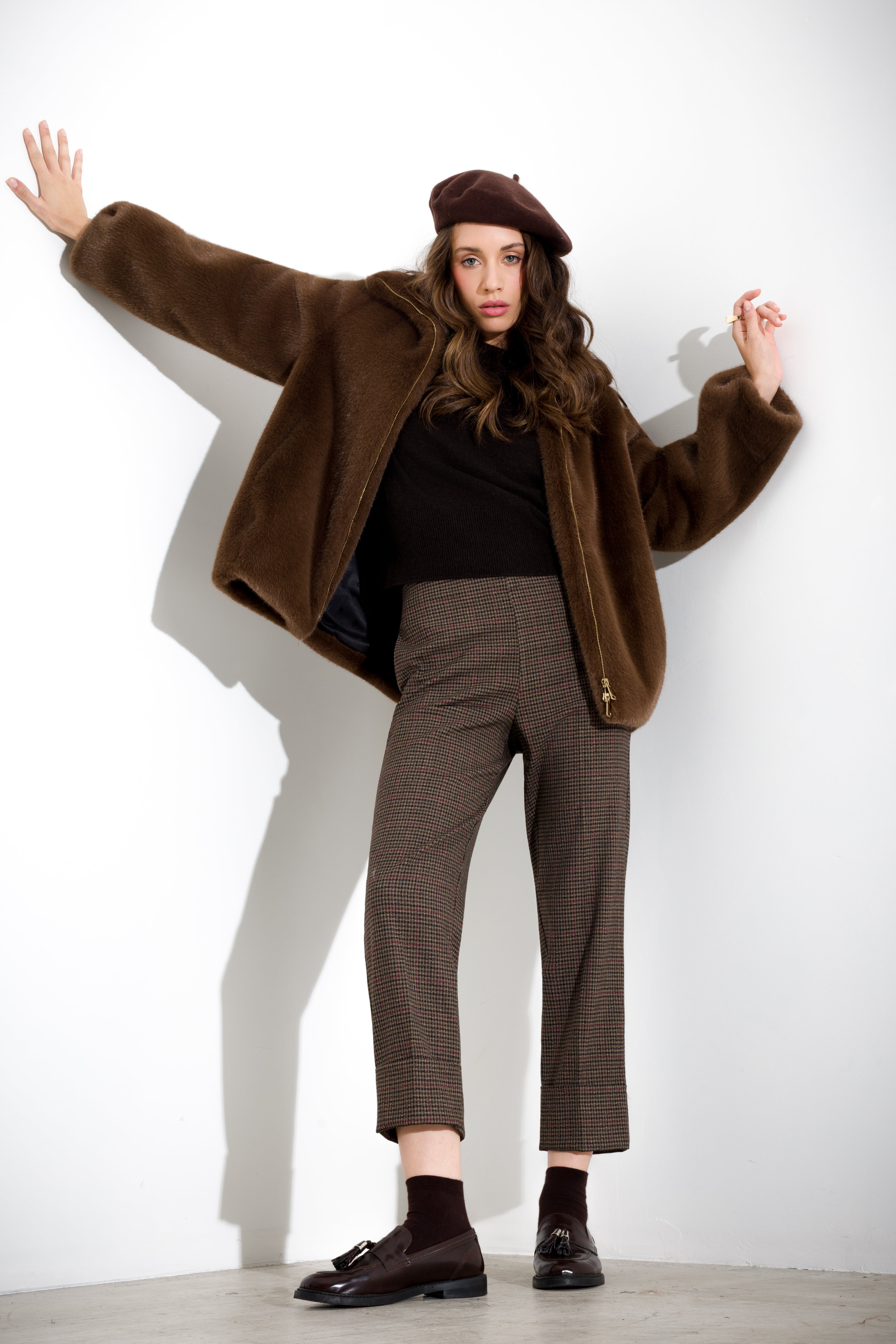 Pantalone con risvolto pied de poule