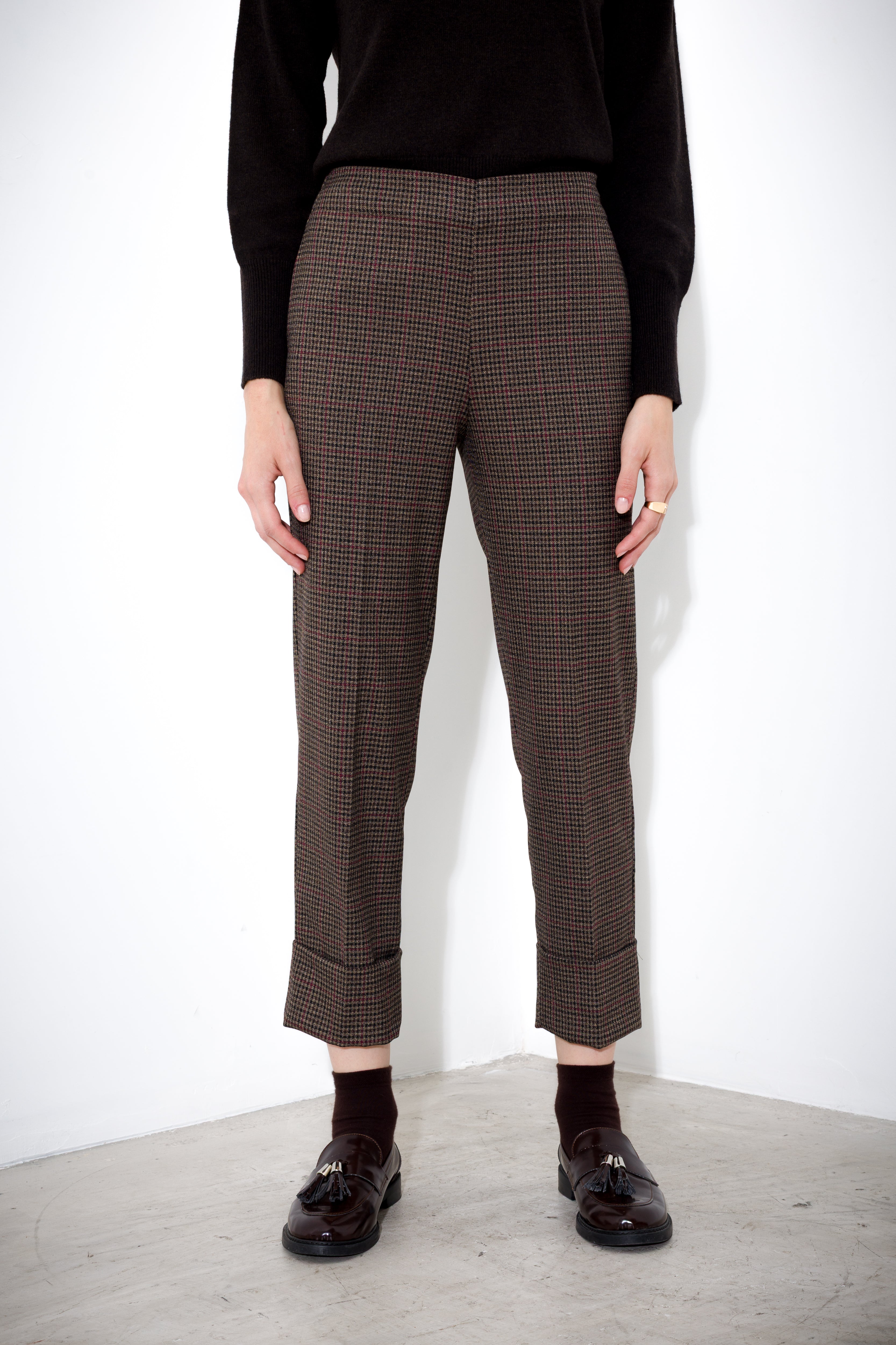 Pantalone con risvolto pied de poule