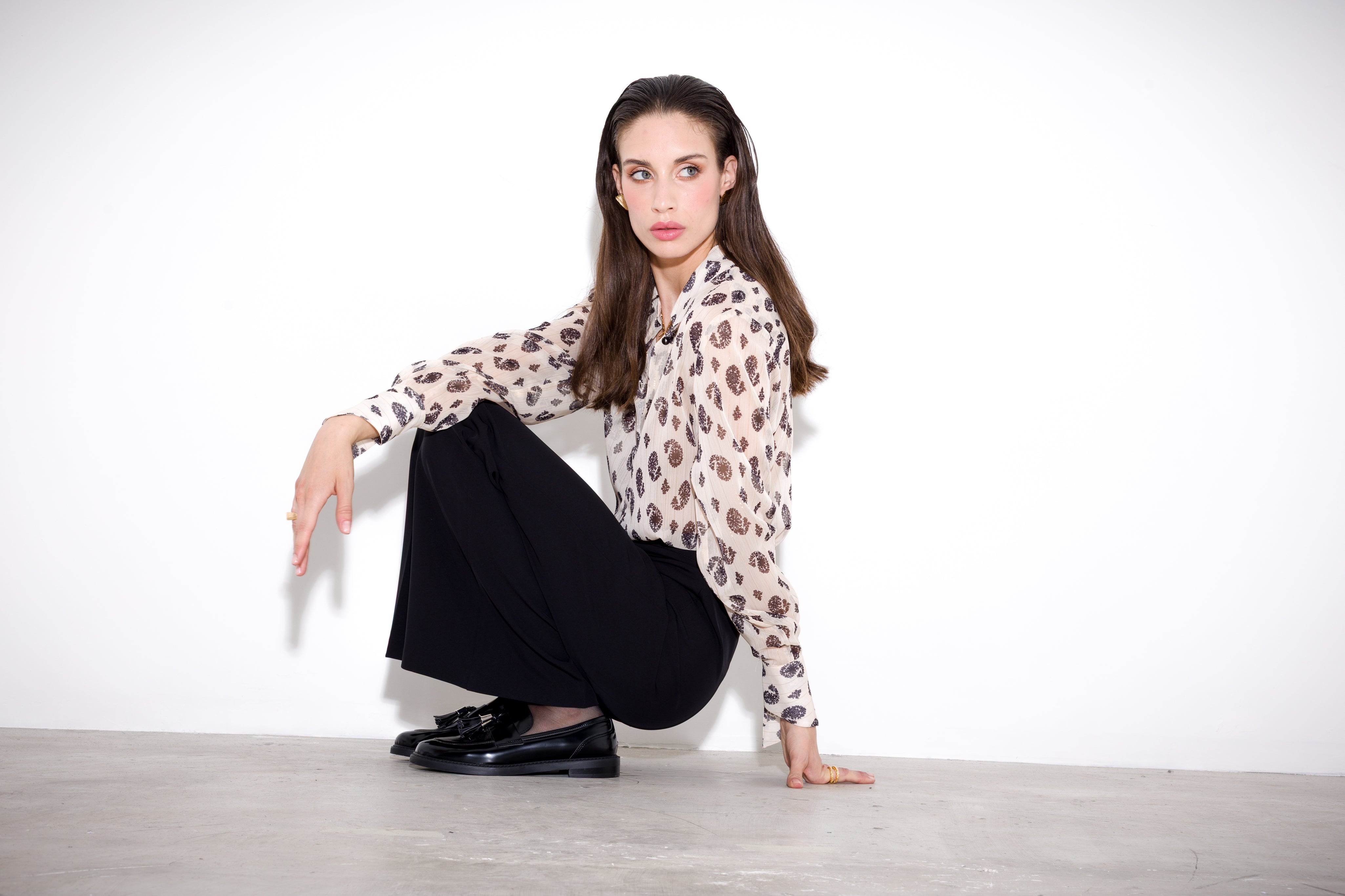 Pantalone fluido gamba larga