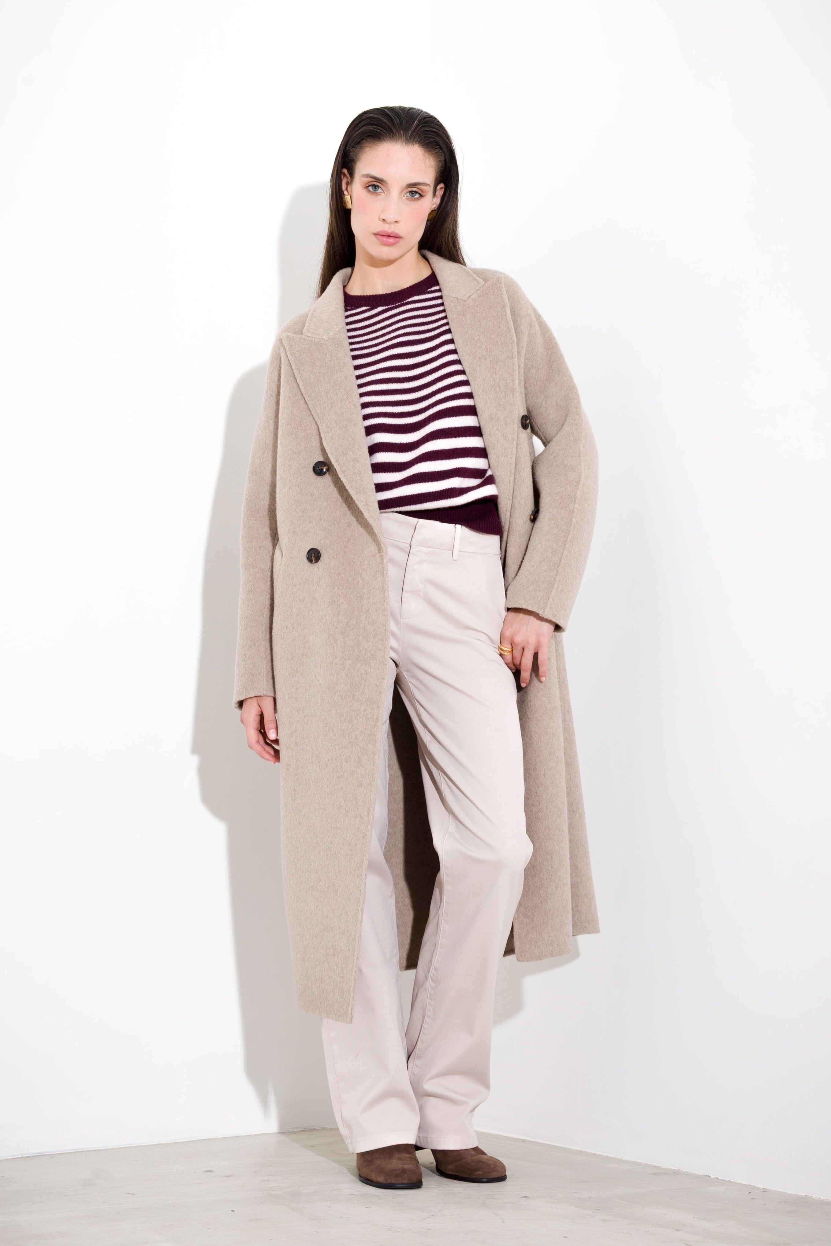 CI_Lookbook-921_288d8bed-7305-4760-8d6a-c228f4898484.jpg