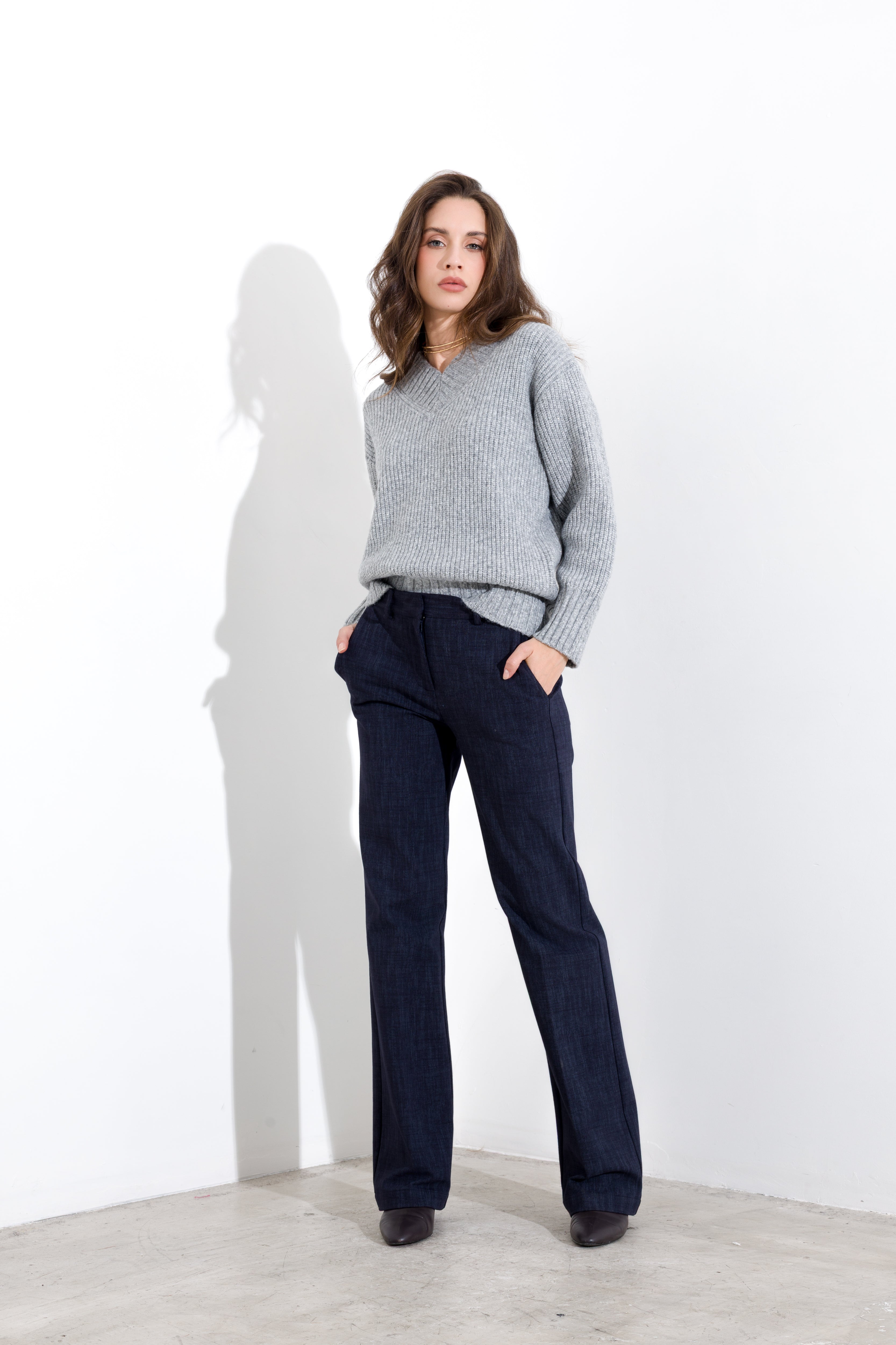Maglia scollo a V filo lurex