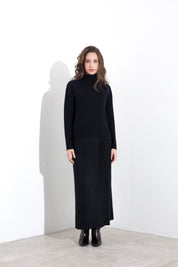Maglia in pura lana a collo alto FRIENDLY SWEATER