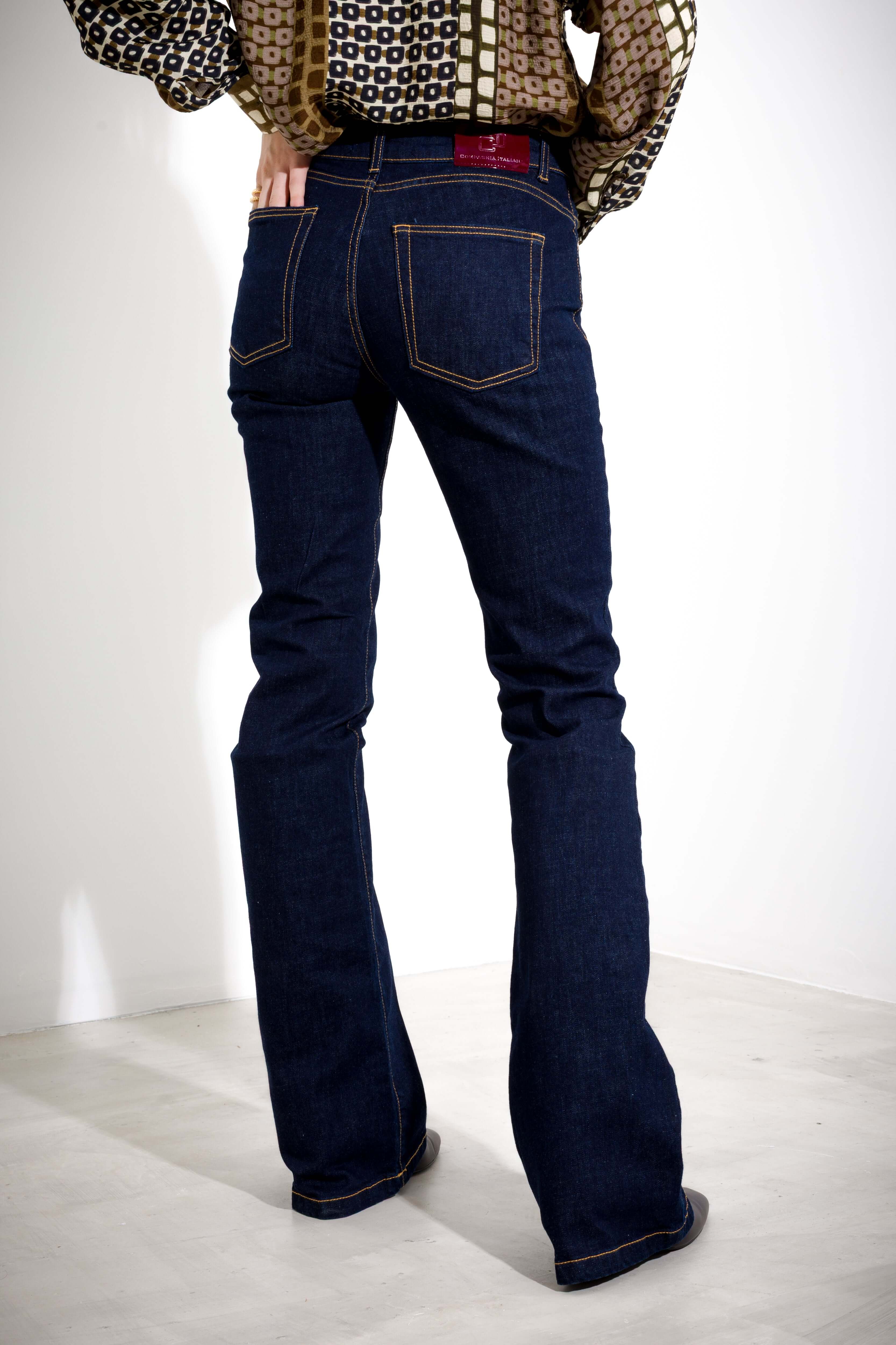 Pantalone Mid Flare in denim - Compagnia Italiana