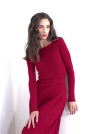 Ribbed boat neck sweater