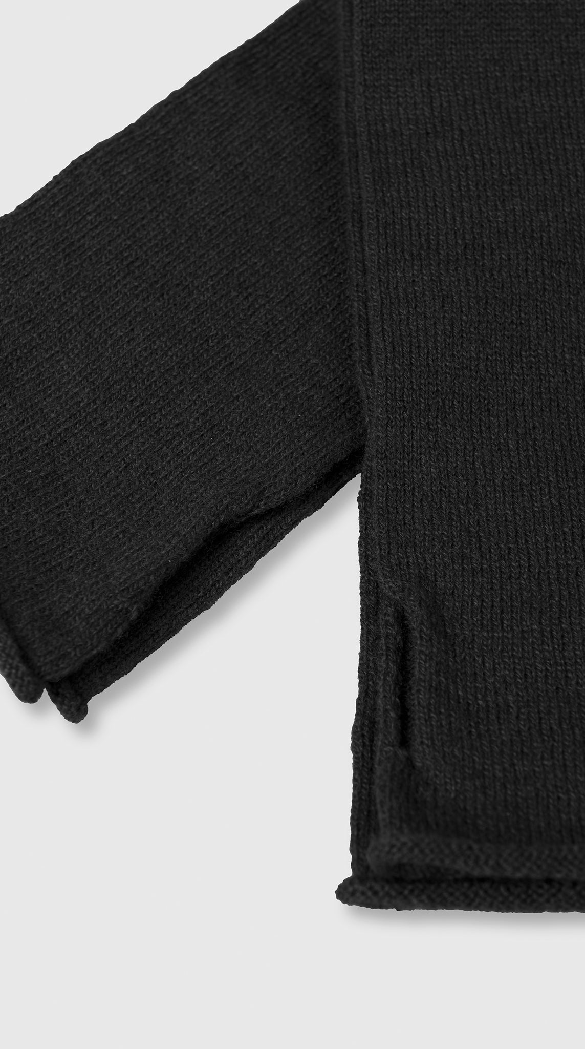 -C266-610_NOIR