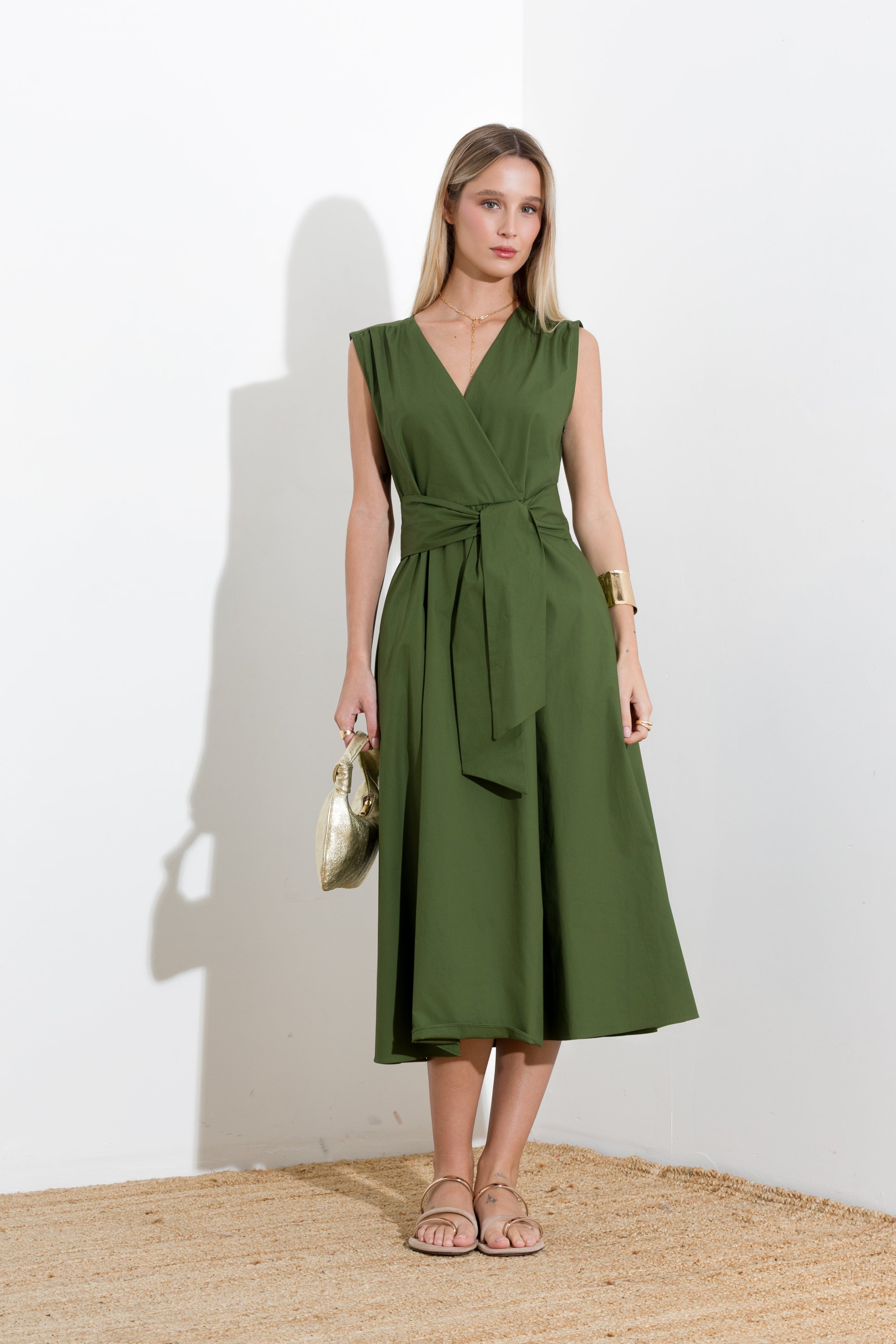 Cotton dress with sash