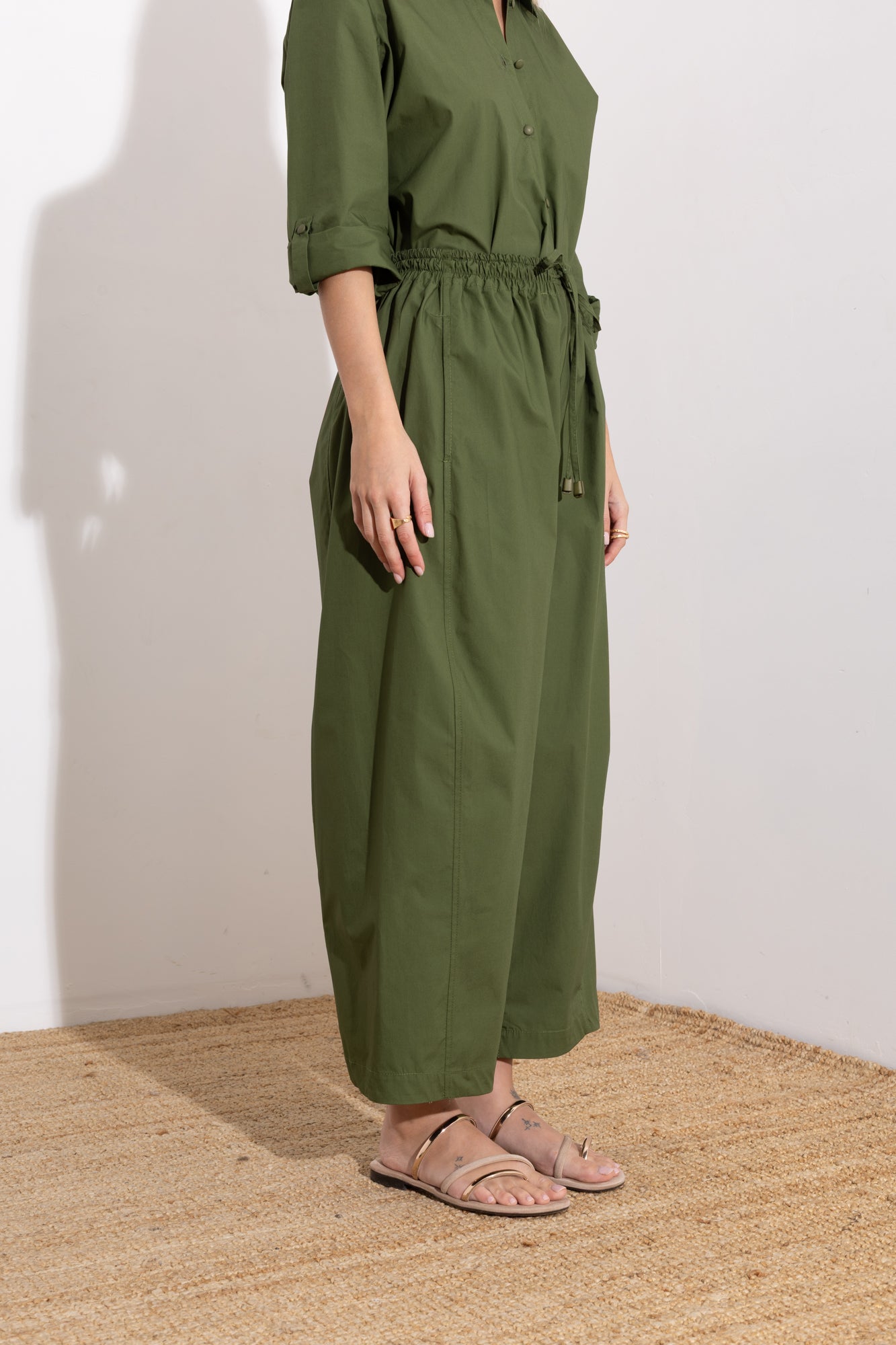 Oversized cotton trousers with drawstring