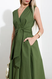 Cotton dress with sash