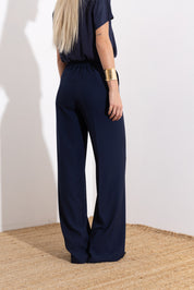 Diagonal fluid trousers