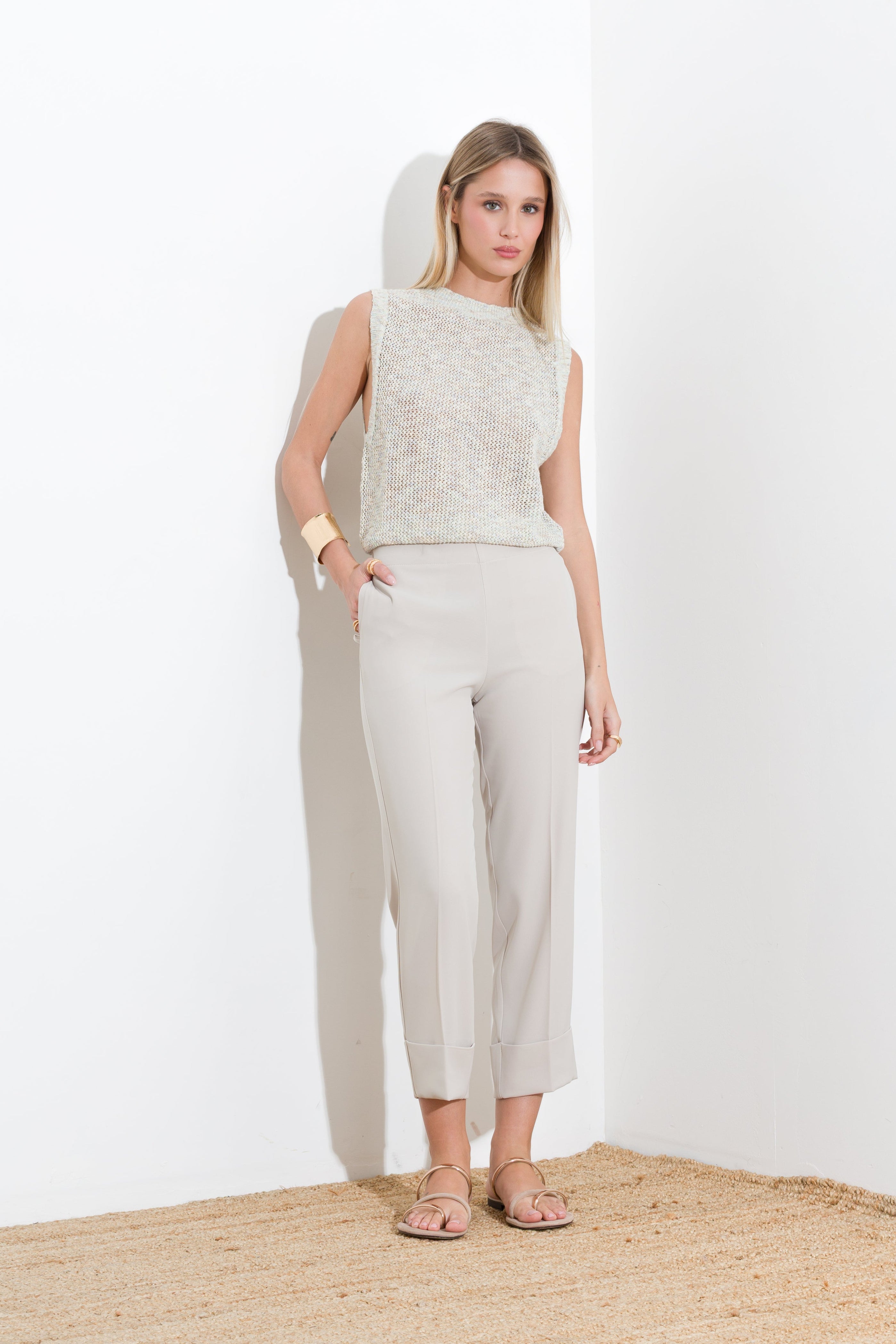 Pantalone con risvolto
