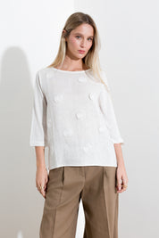 Maglia in misto lino e applicazioni