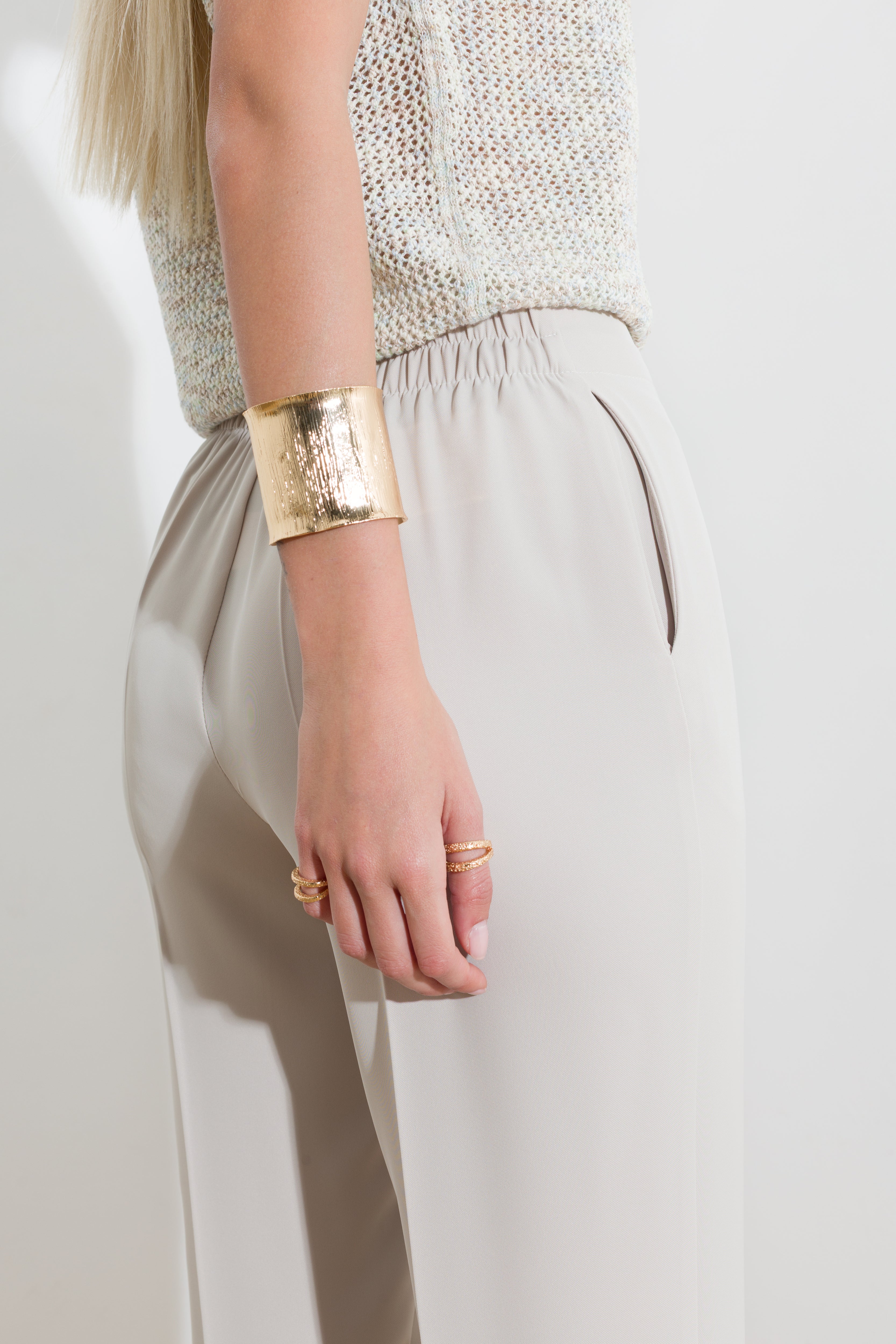 Pantalone con risvolto