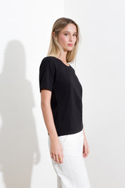 T-shirt in cotone con micro catena