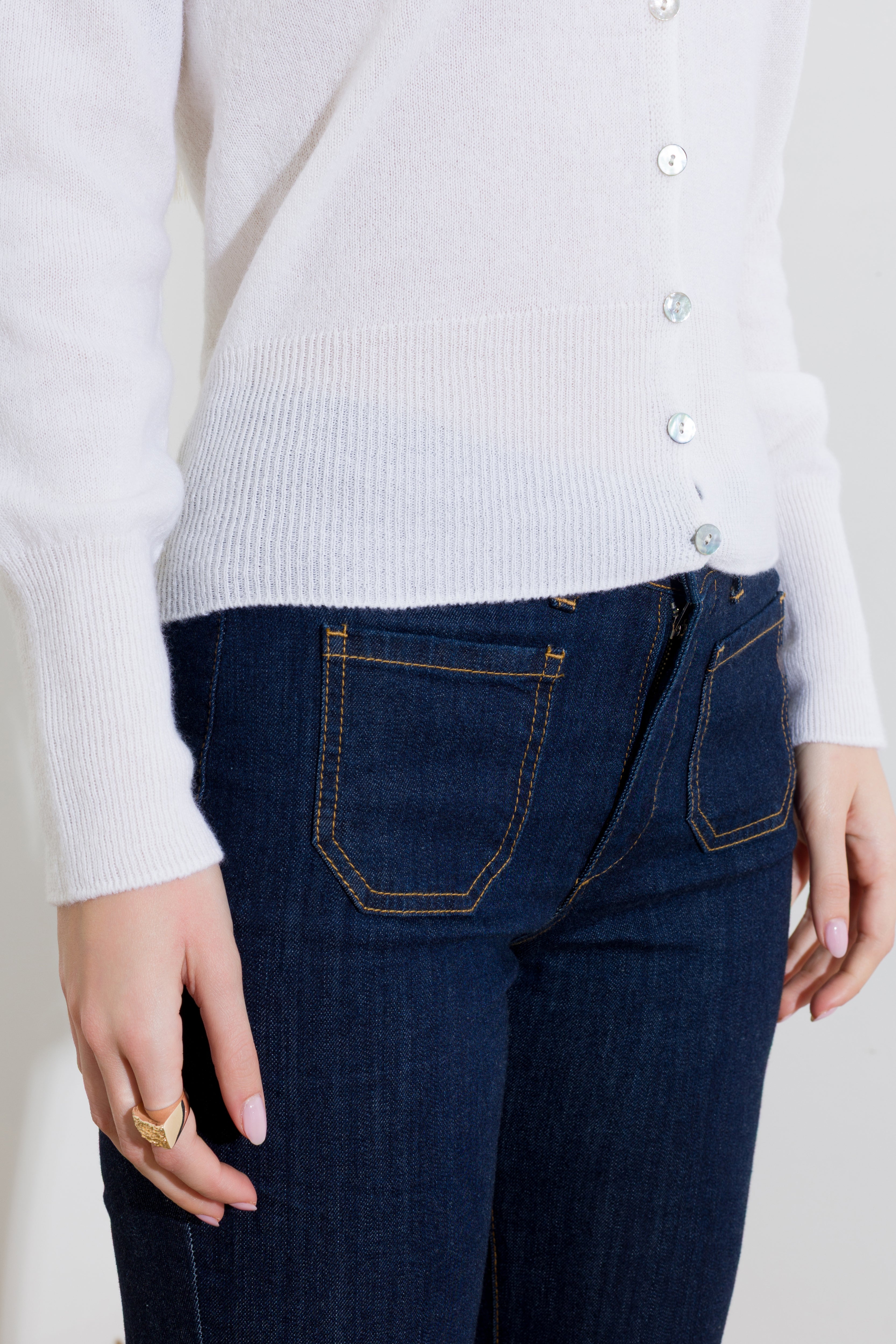 Cardigan in cachemire FRIENDLY SWEATER - Compagnia Italiana