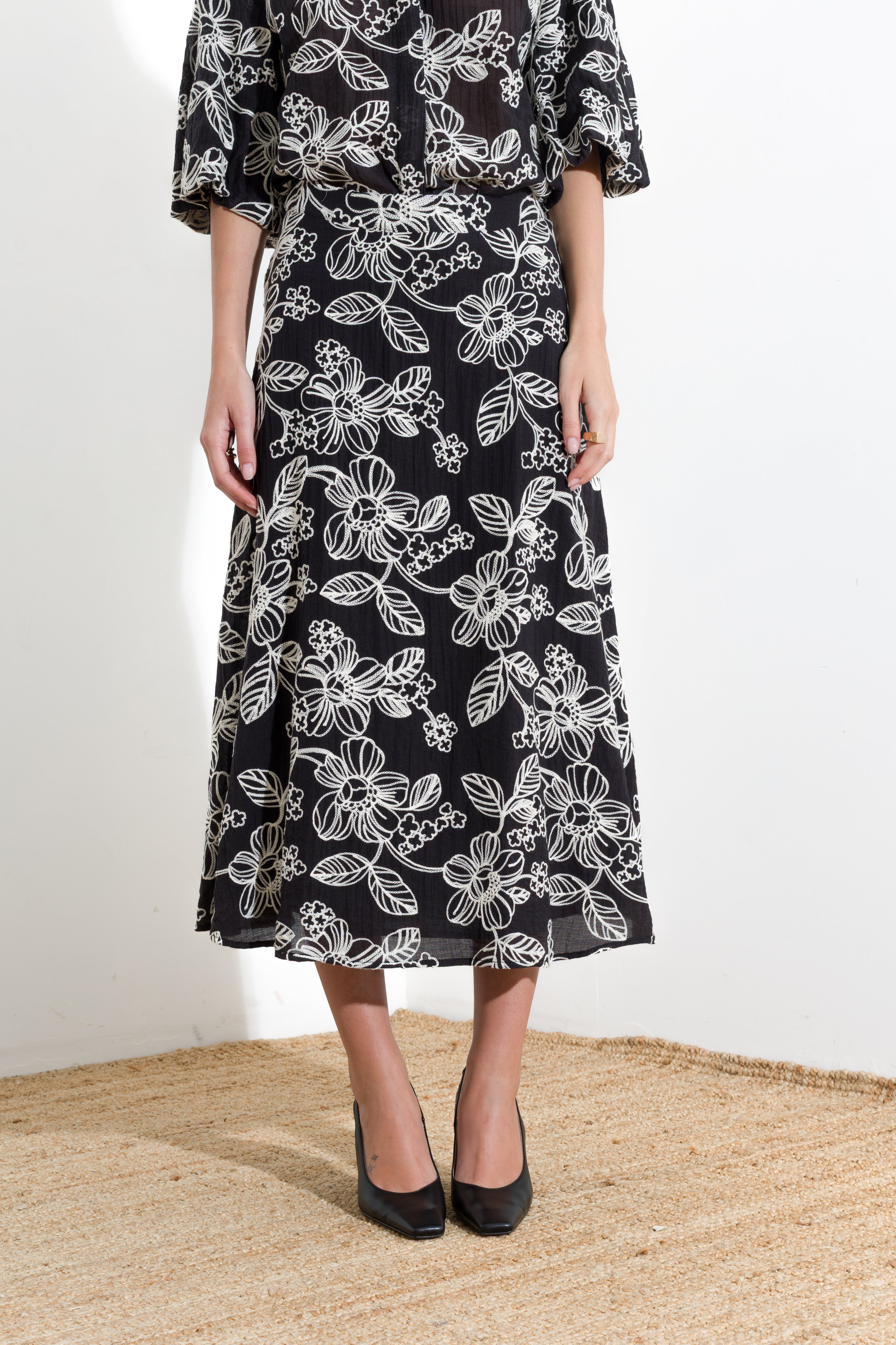 Long embroidered tencel skirt