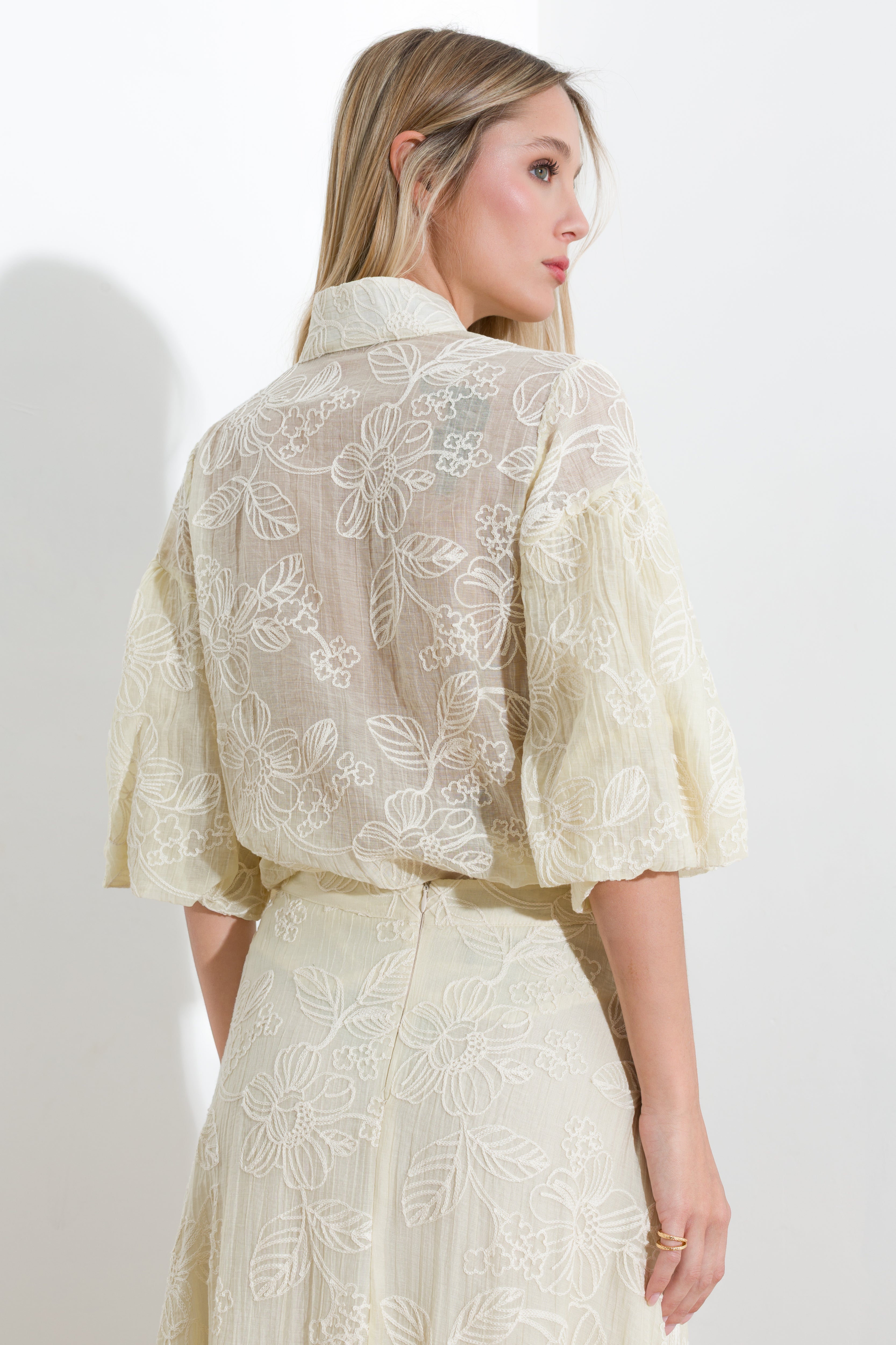 Tencel shirt with embroidery