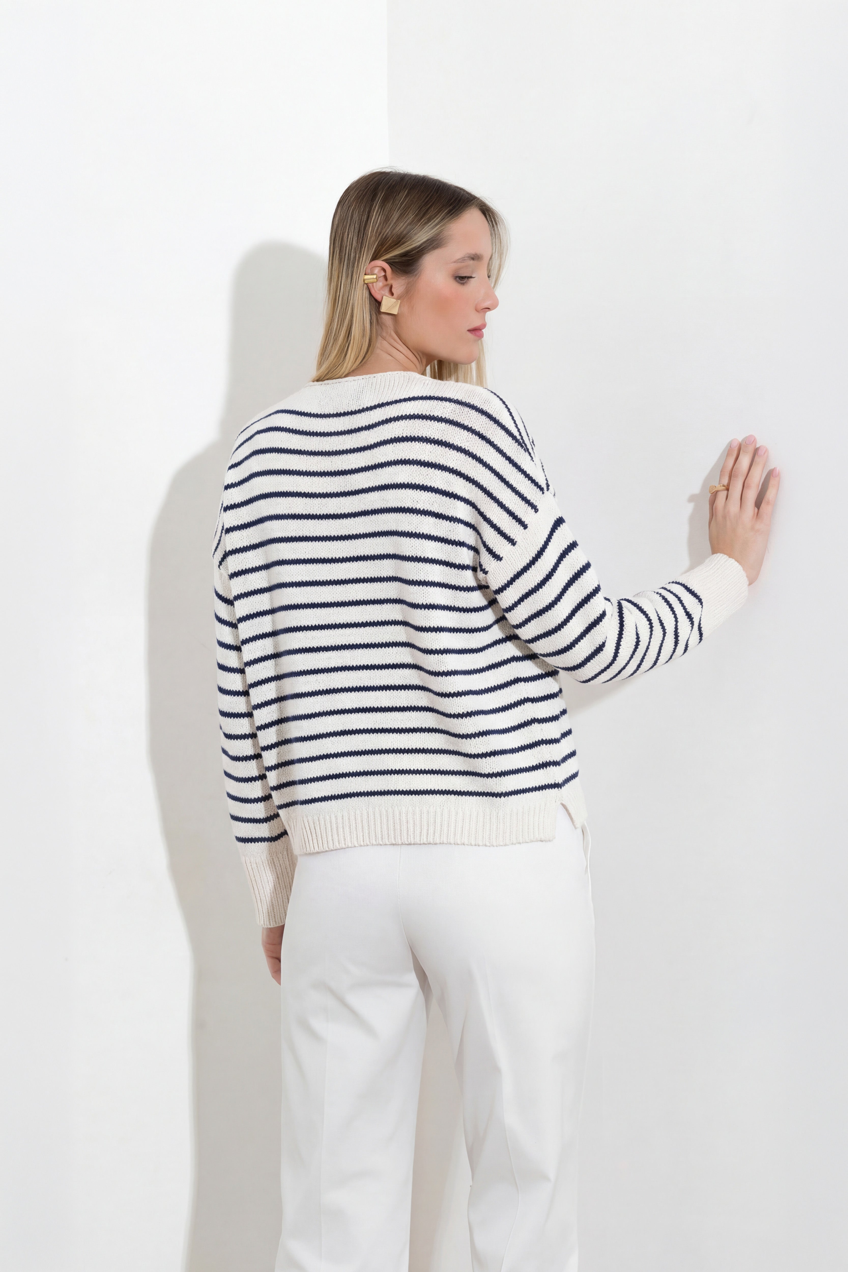 Oversized cotton sweater