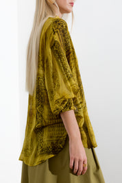 Blusa in georgette stampa bandana