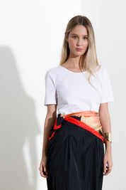 T-shirt in cotone con micro catena