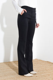 Pantalone flare in tecnico