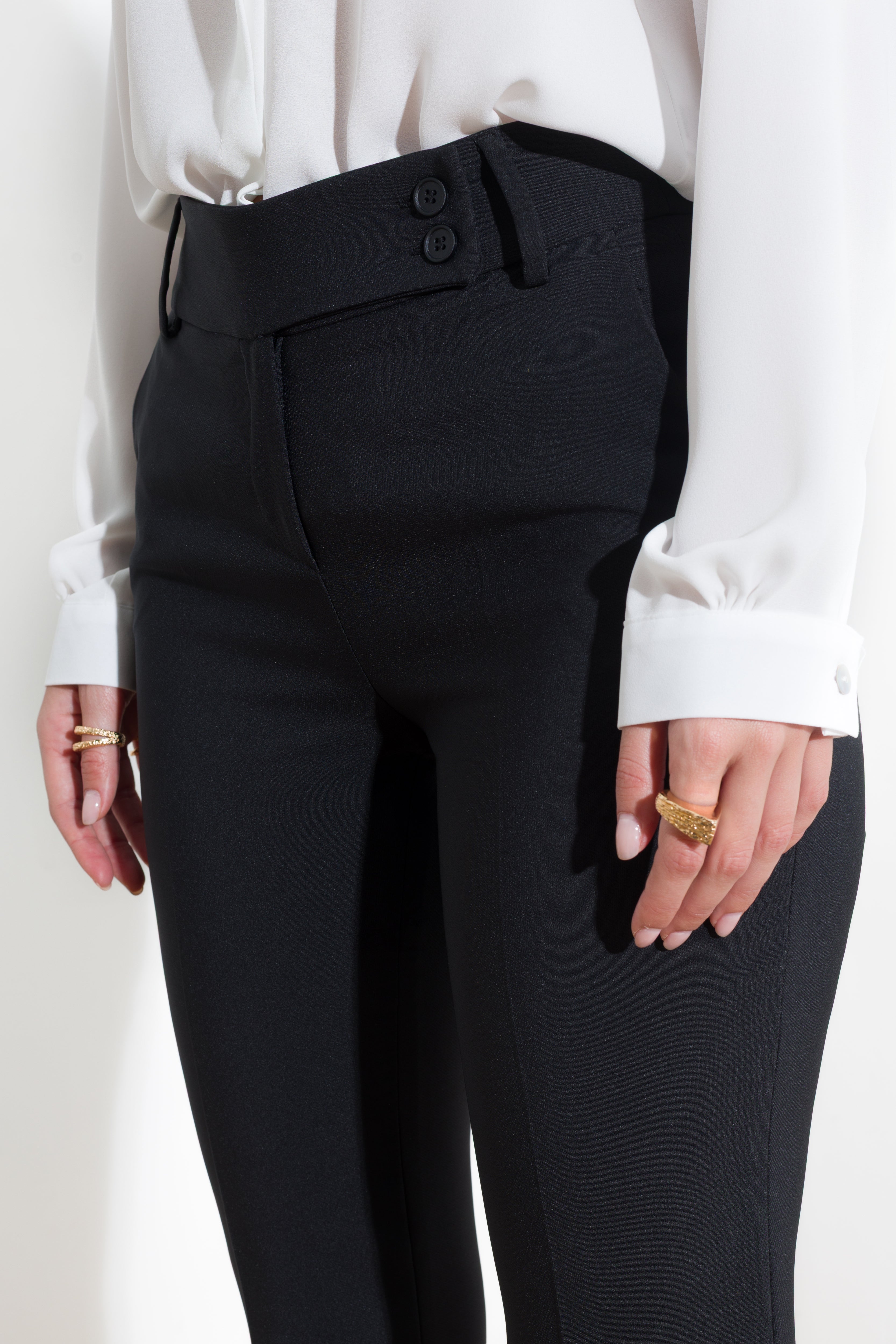 Pantalone flare in tecnico