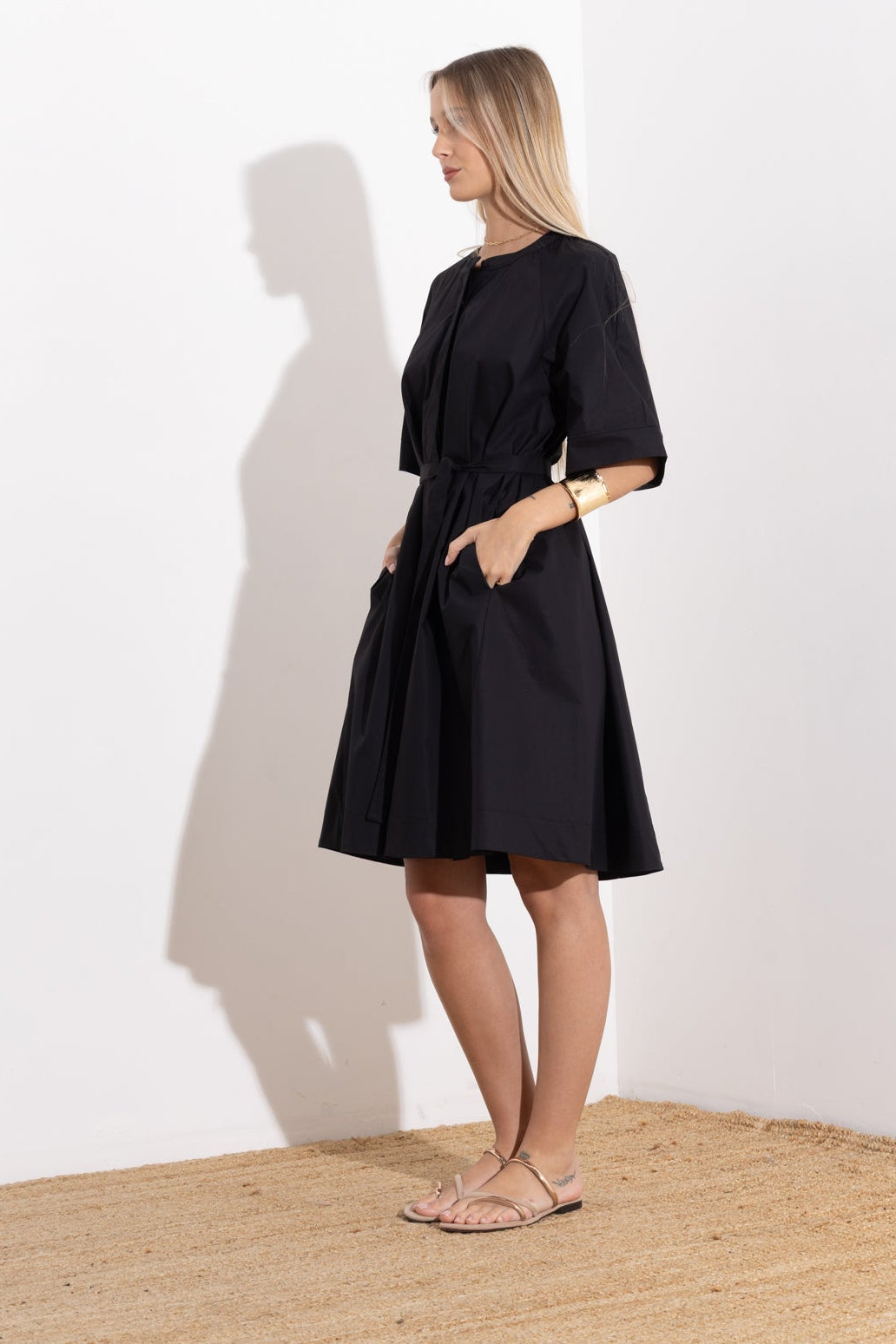 Short cotton poplin dress