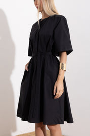 Short cotton poplin dress