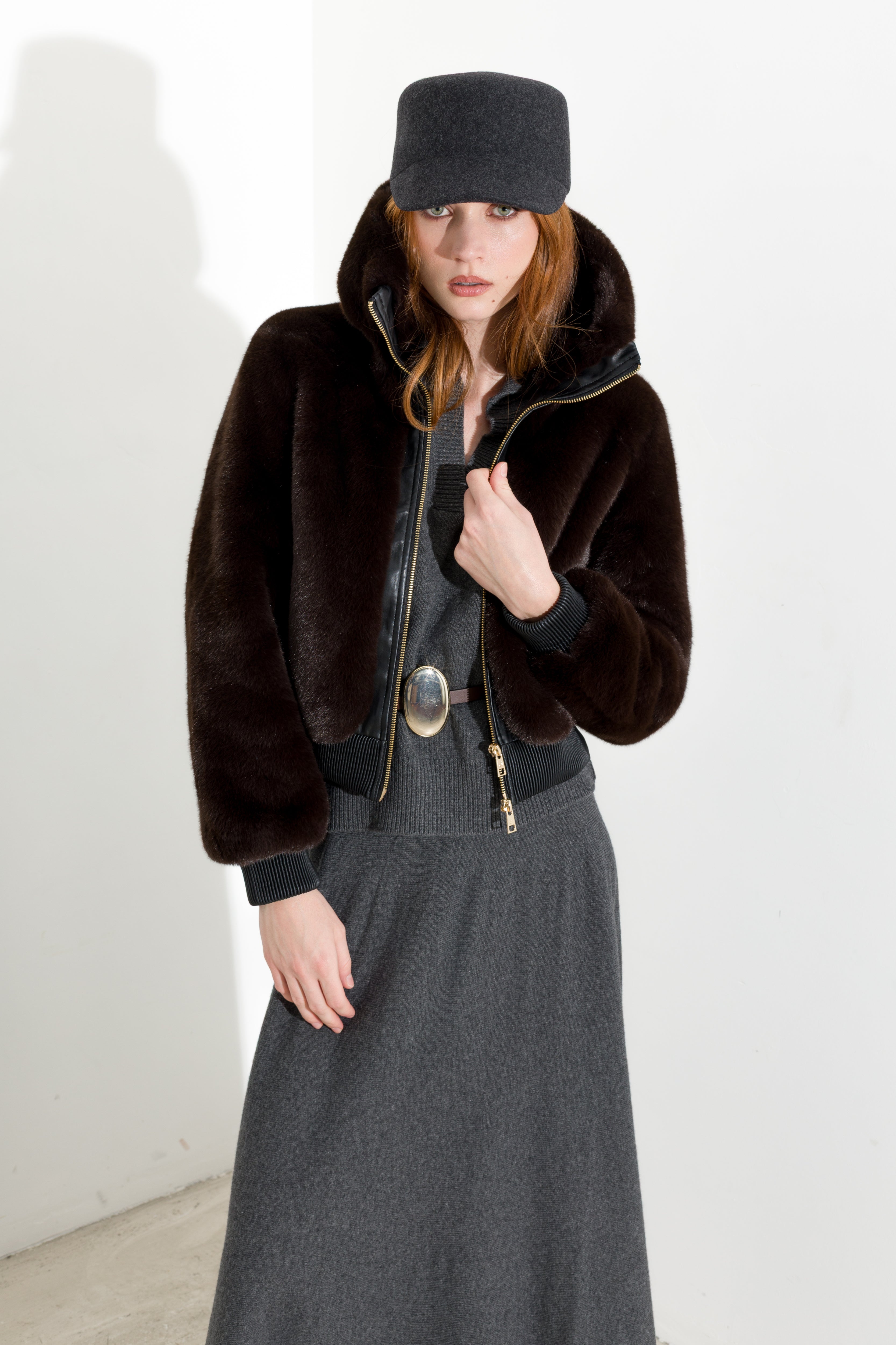 Bomber corto in jersey furry