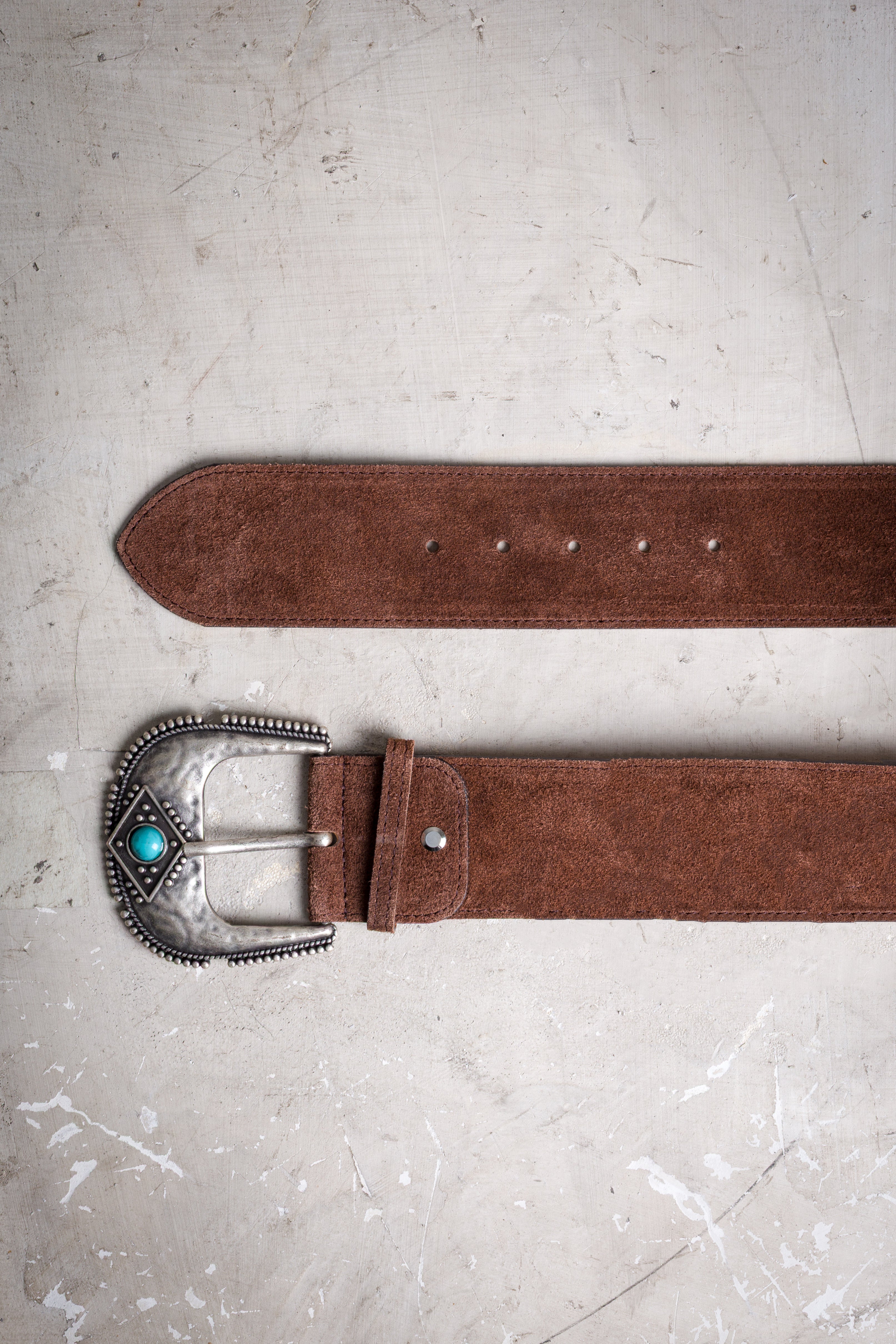 Suede belt with stone buckle