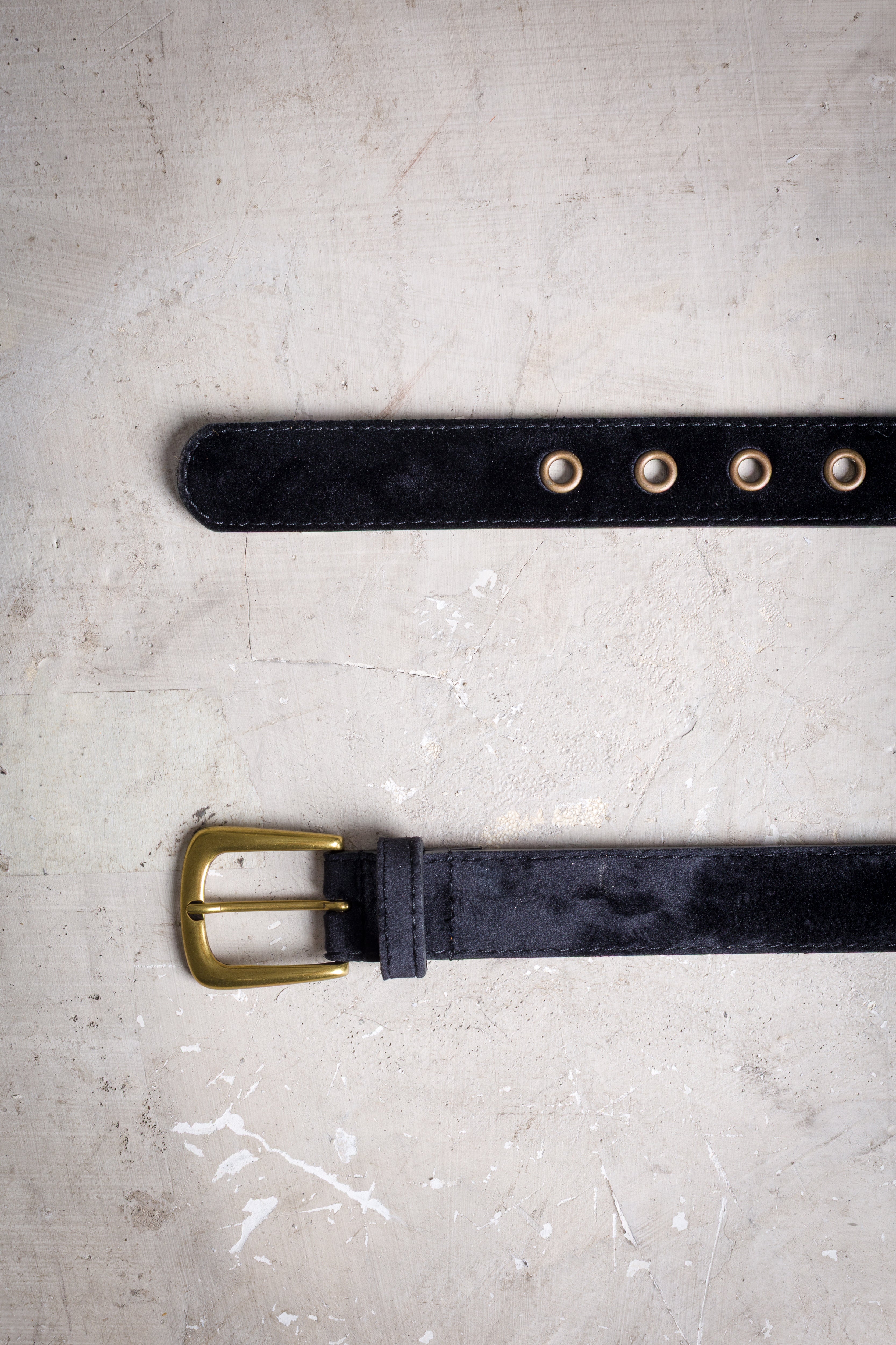 Velvet belt