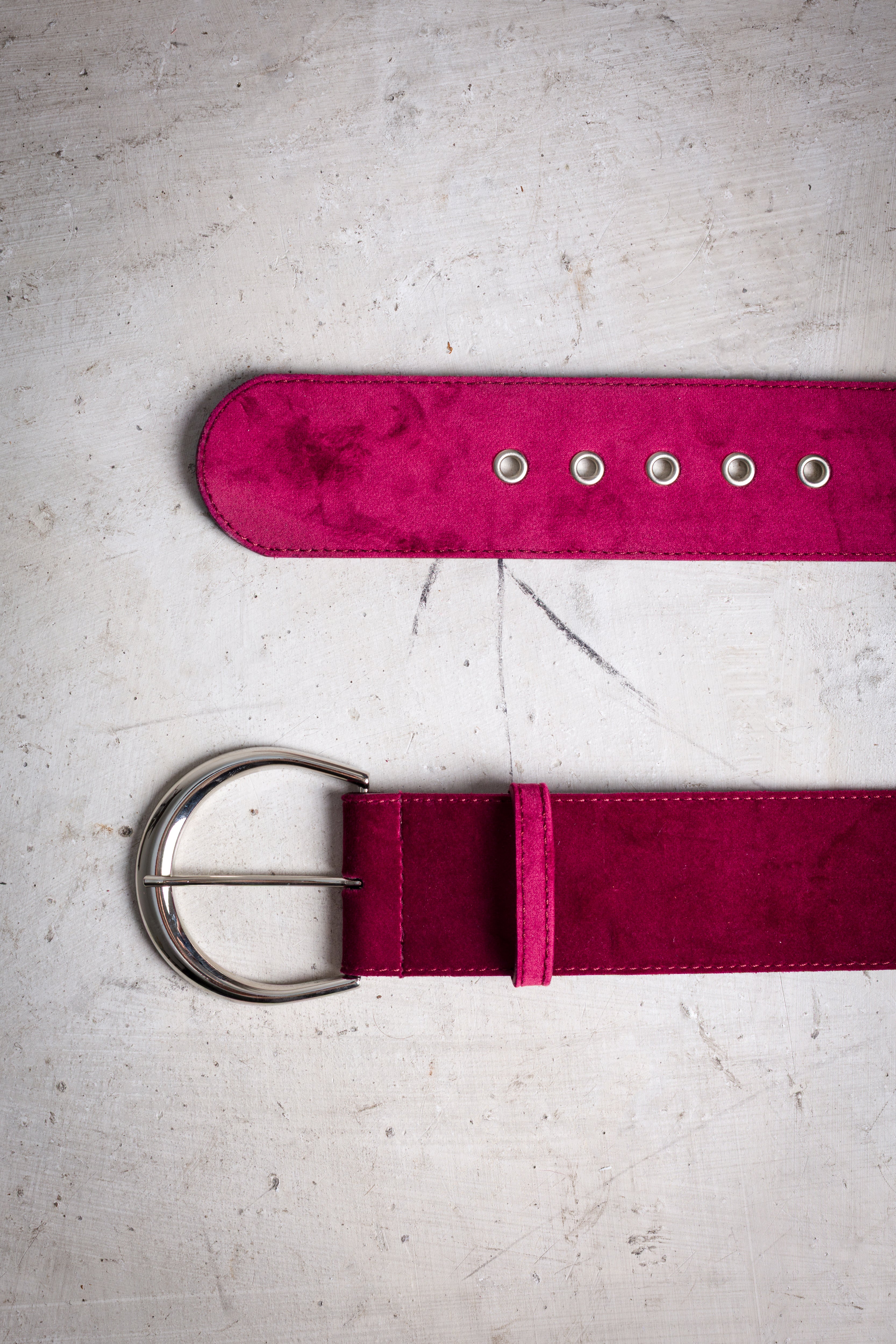 Velvet belt