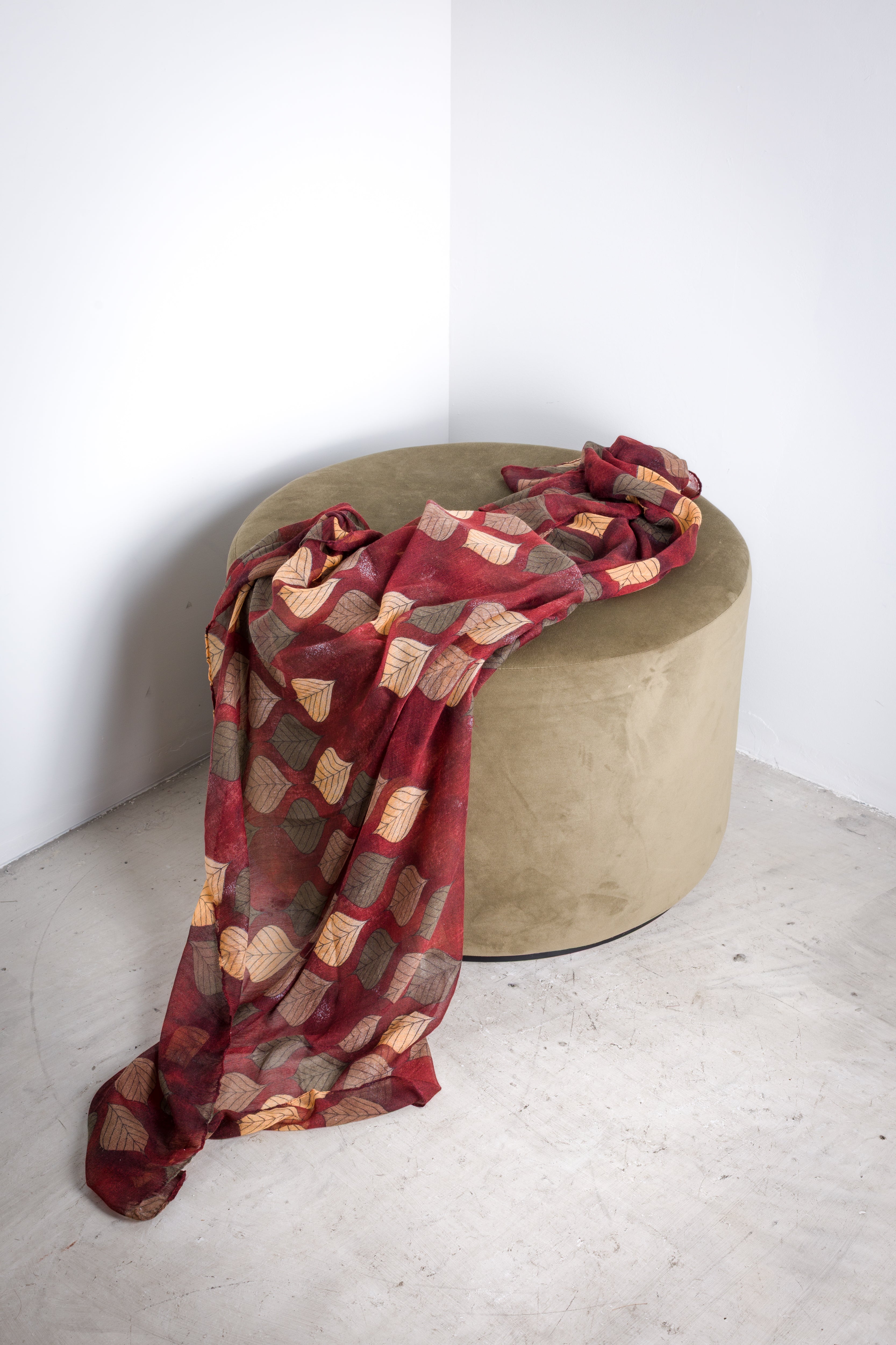 Leaf Print Stole-C250-913_INDIA
