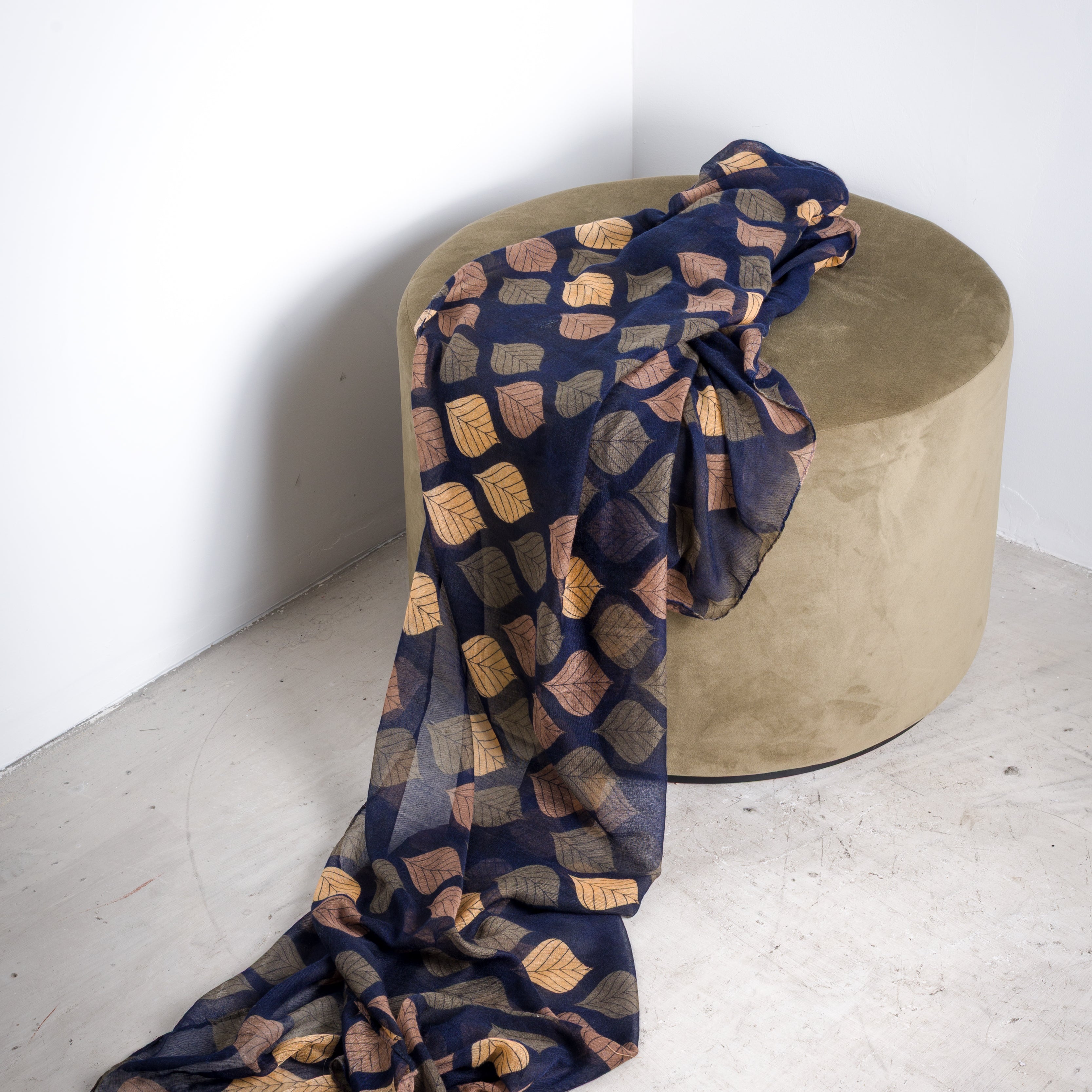 Stola stampa foglia - Compagnia Italiana