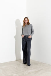 Maglia boxy in lana e cashmere con spacchi laterali