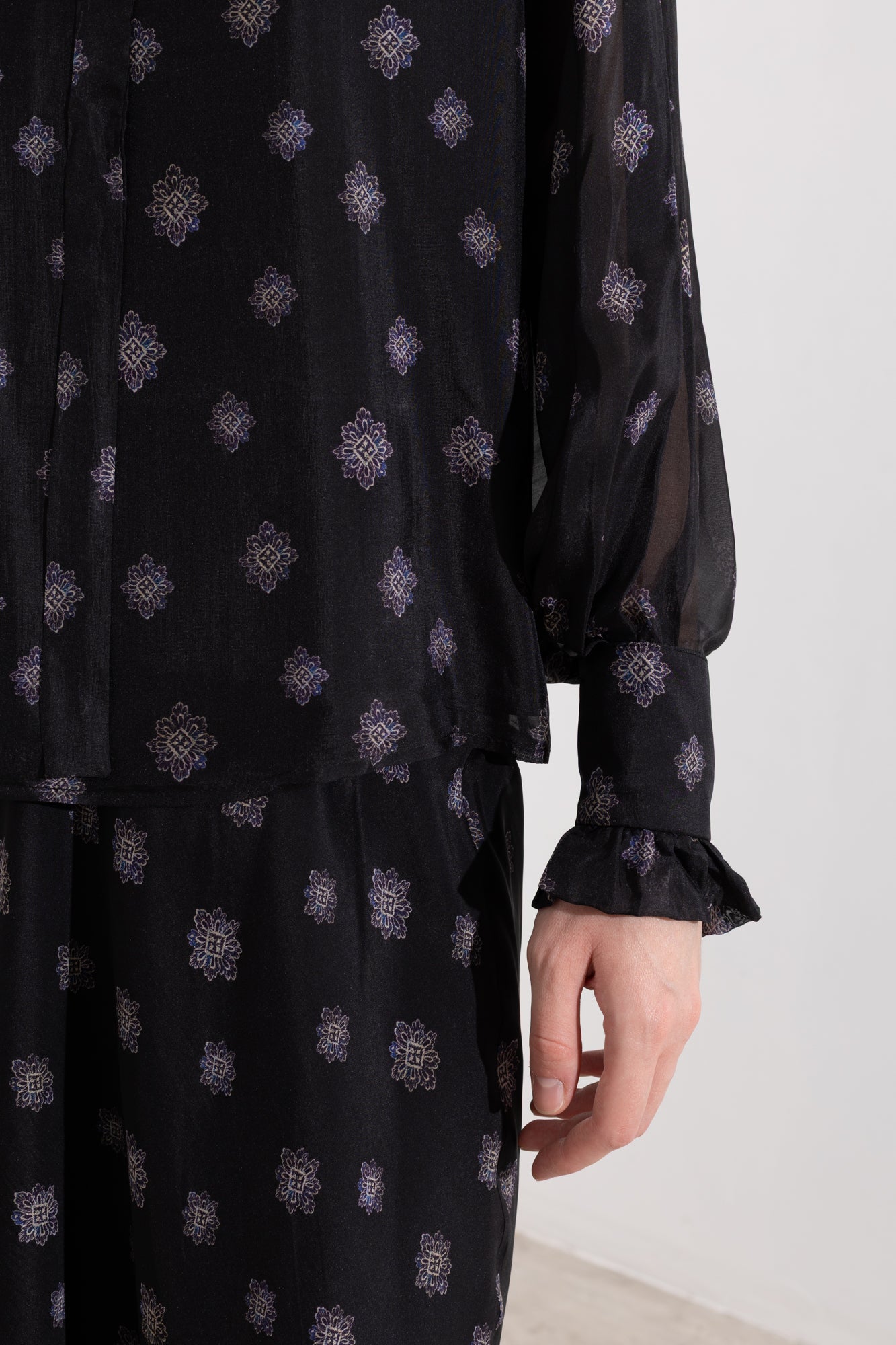 Blusa in misto seta