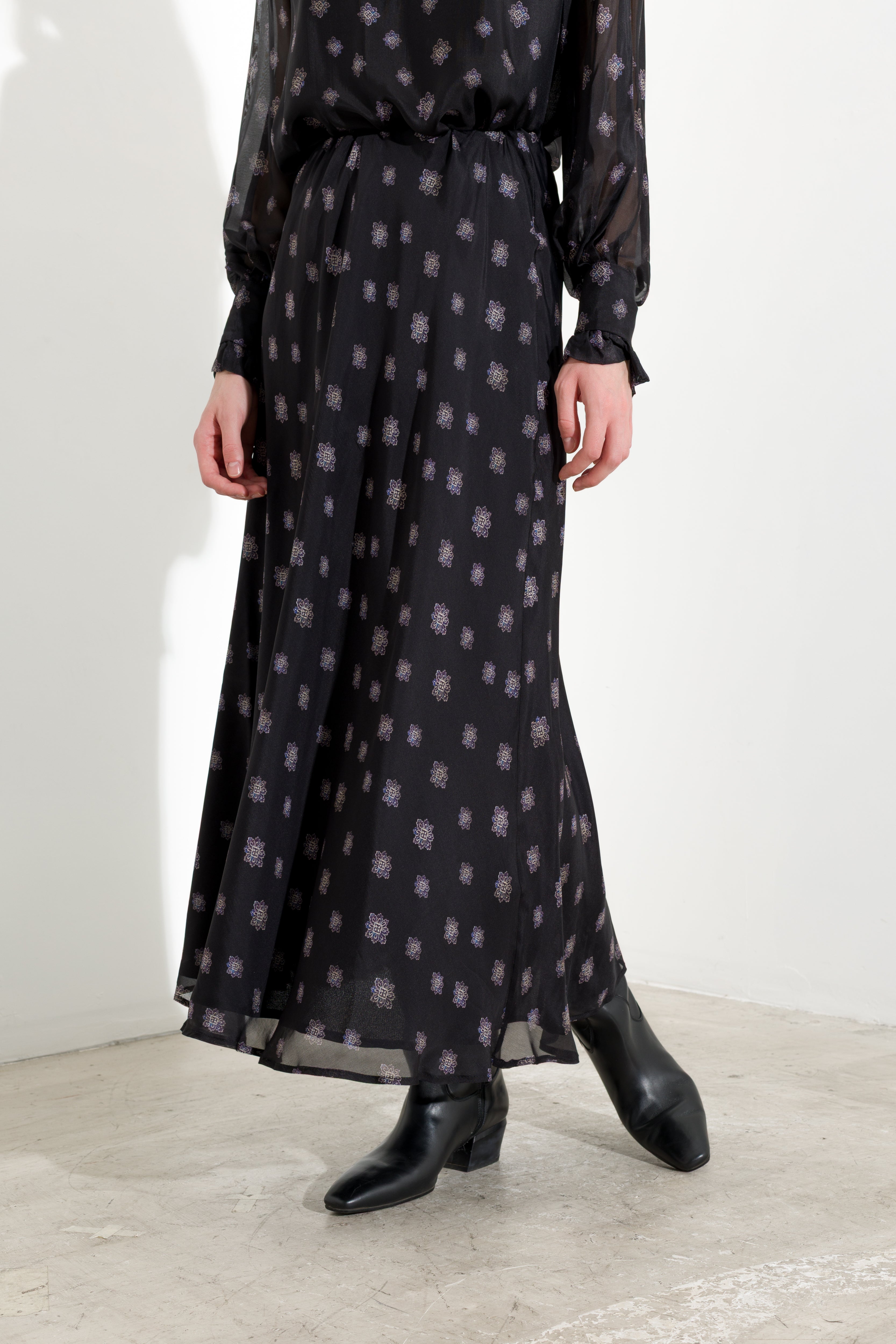 Jupe midi en mélange de soie