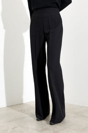 Pantalone a palazzo fluido