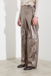 Pantalone effetto metallizzato