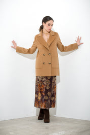 Cappotto doppiopetto in lana vergine