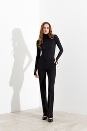 Pantaloni flare a vita alta