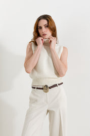 Maglia smanicata collo alto - Friendly Sweater