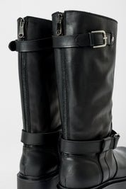 Stivali biker in pelle con fibbie