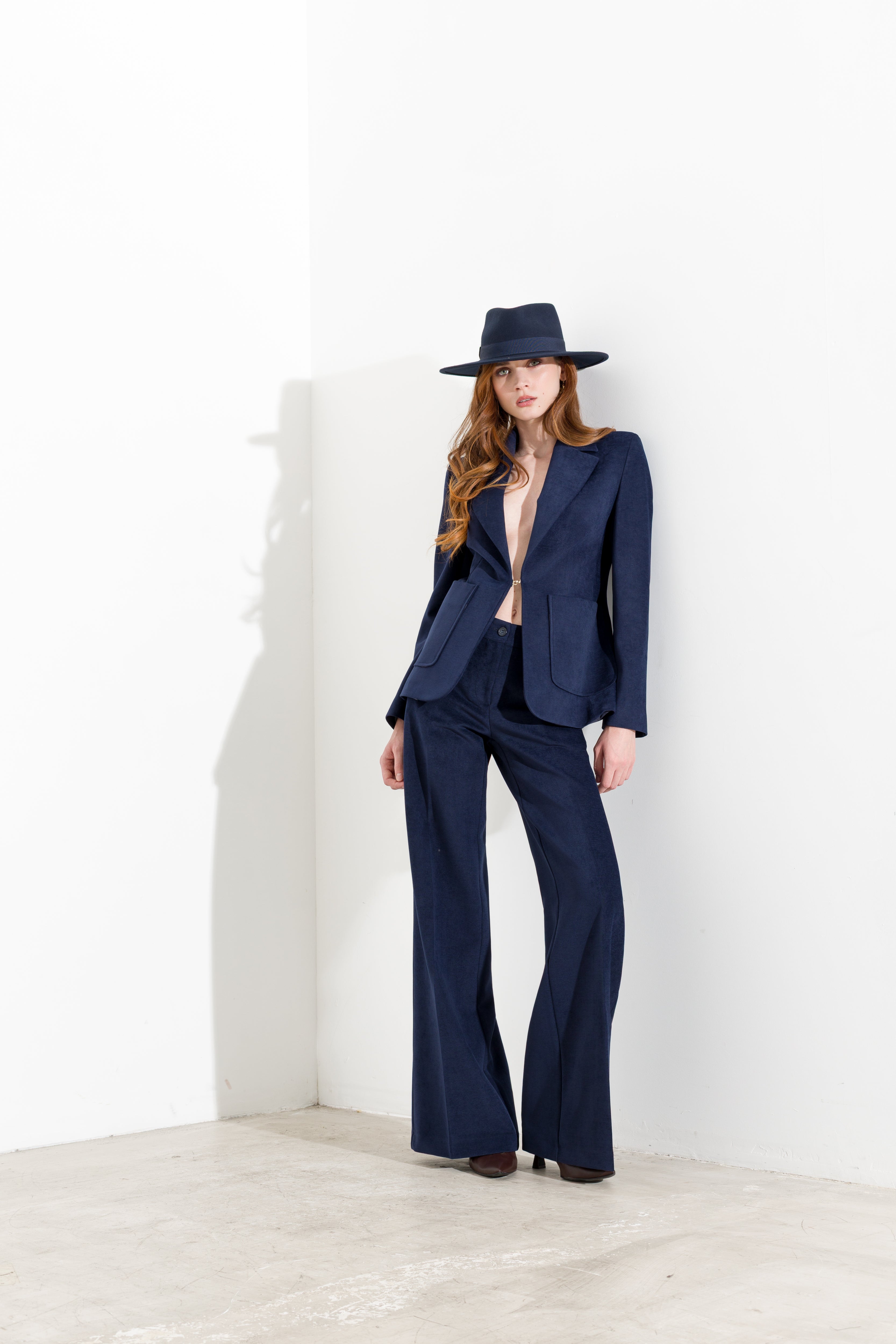 Blazer con chiusura gioiello