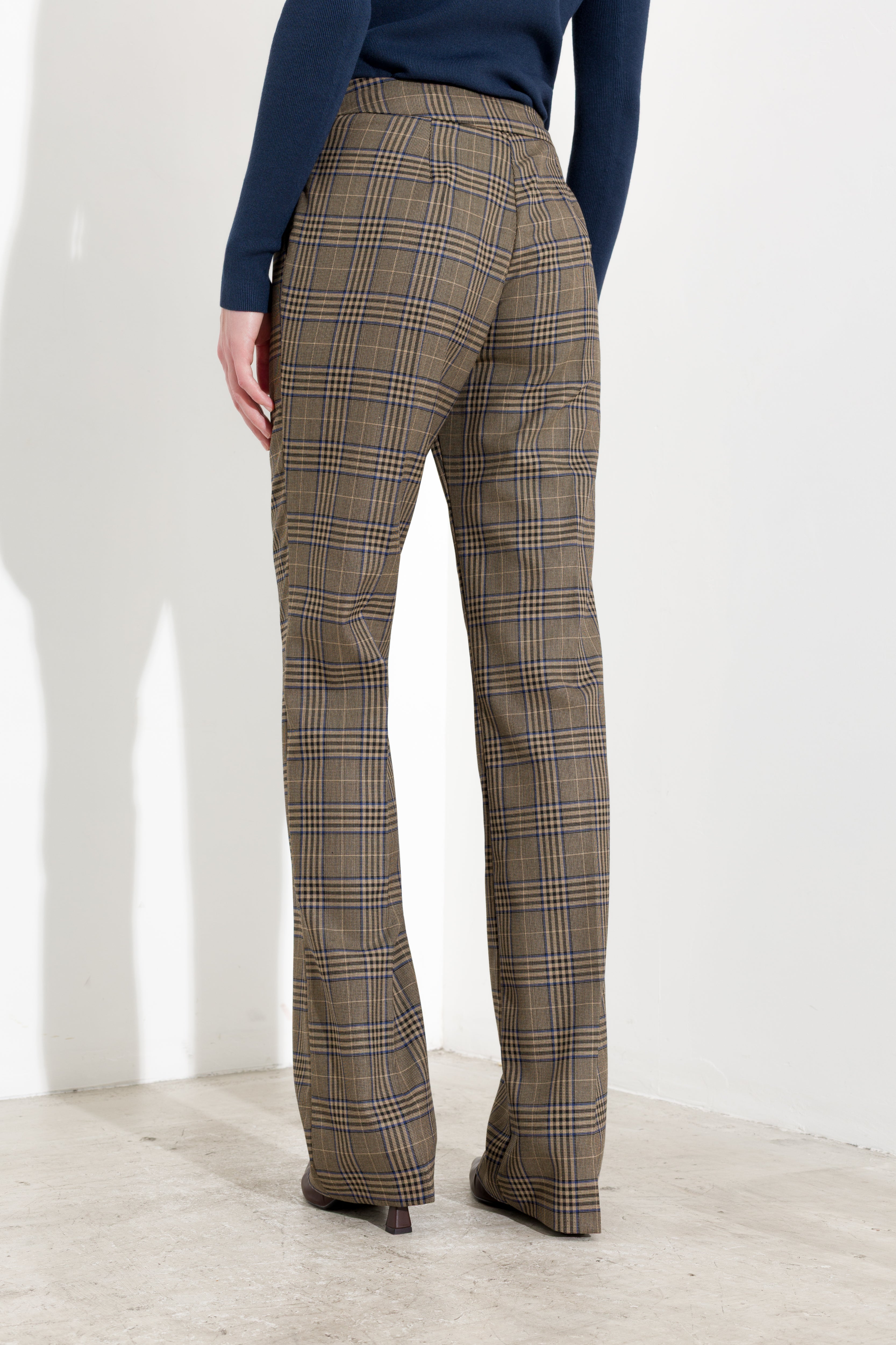 Karierte Hose mit geradem Bein