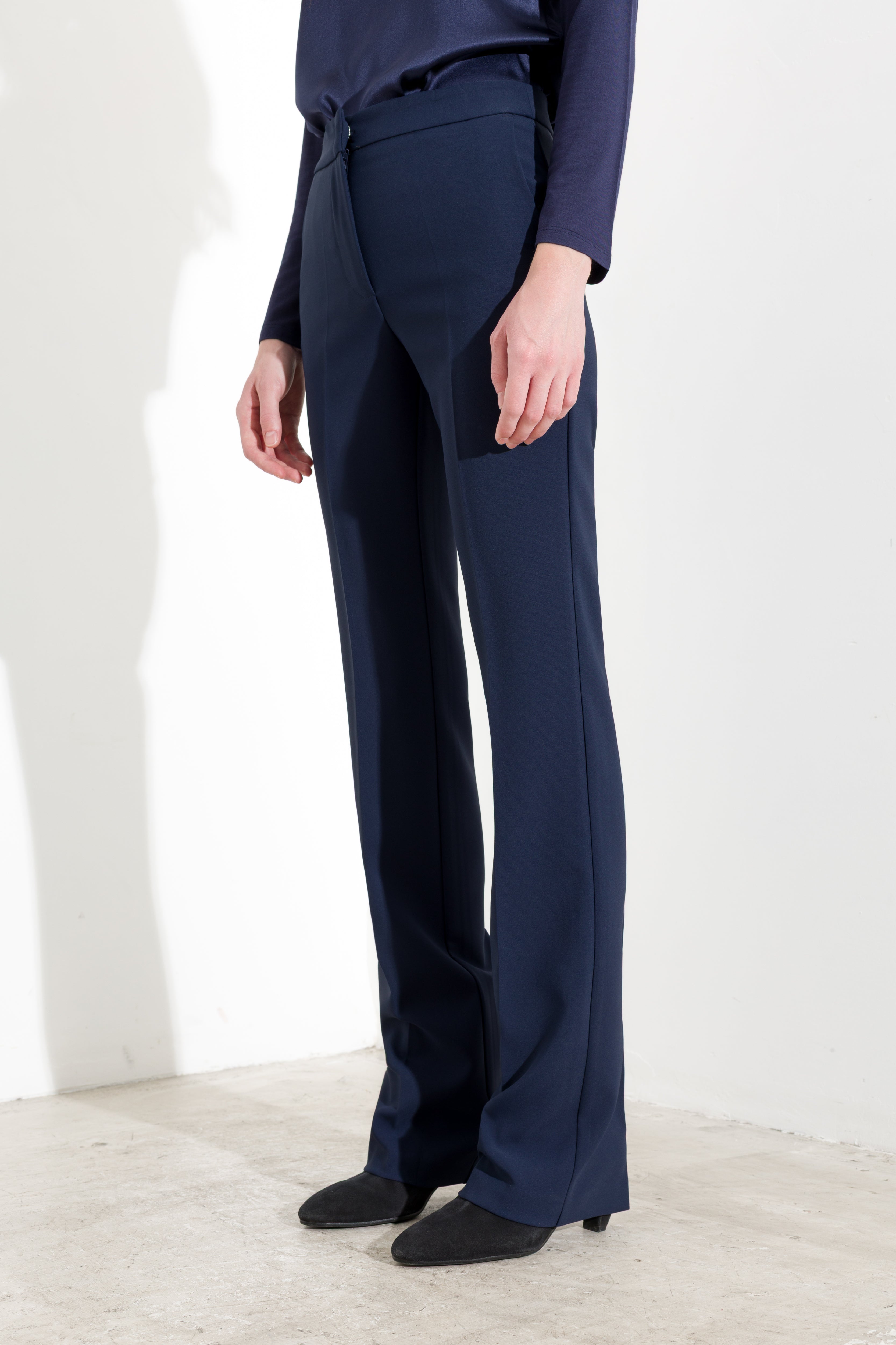 Pantaloni flare a vita alta