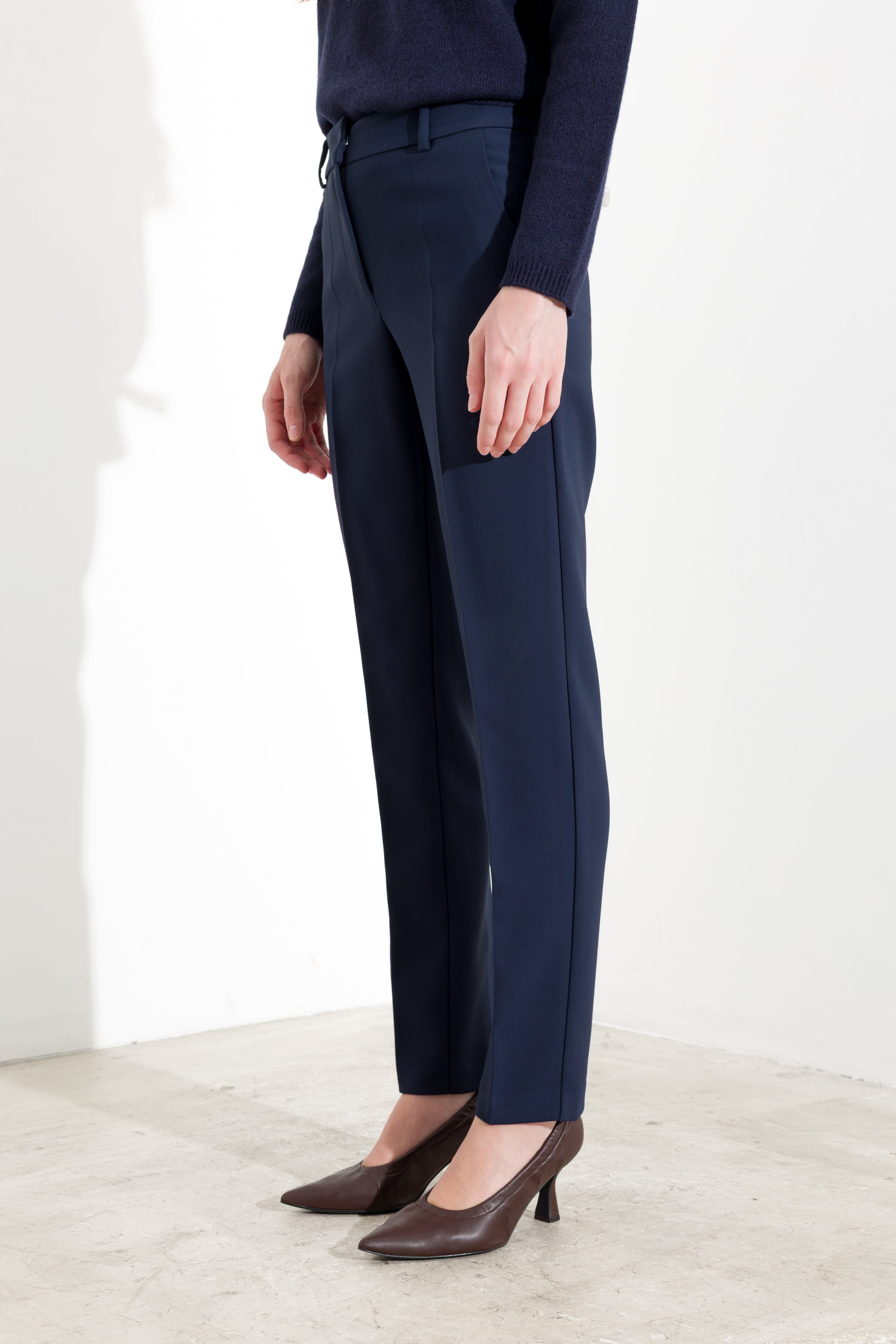 Pantalone dritto a sigaretta