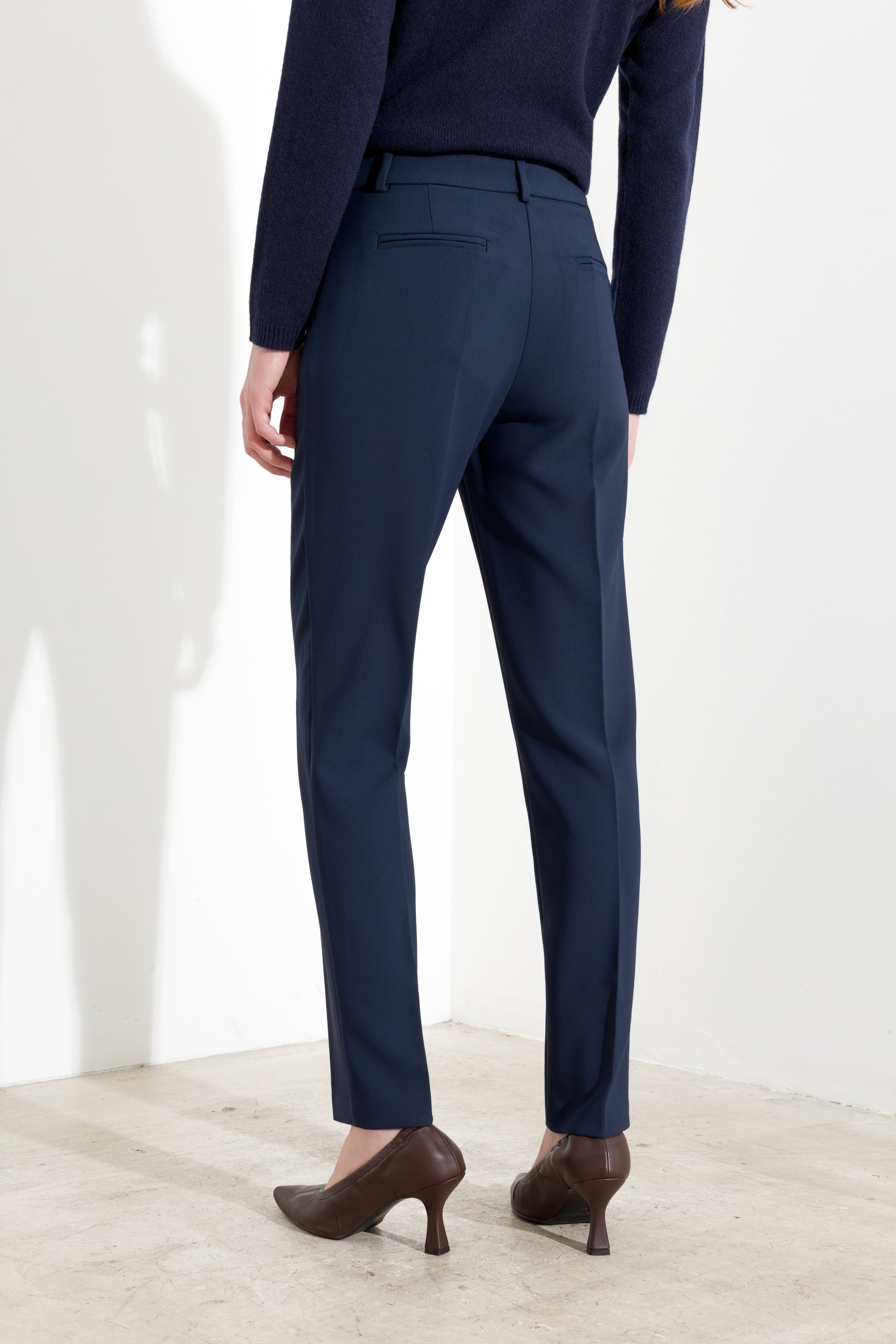 Pantalone dritto a sigaretta